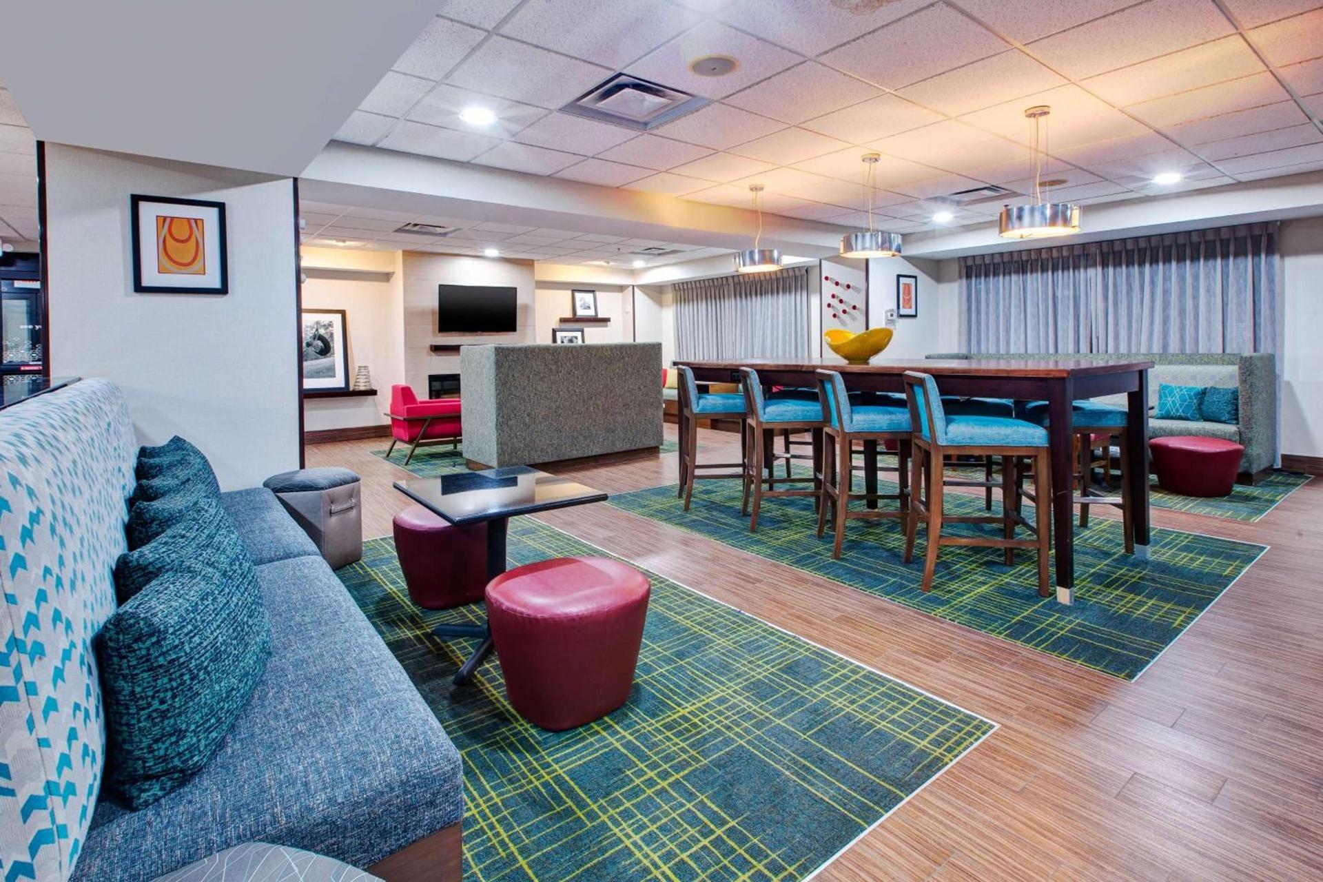 Hampton Inn Clarion photo 4