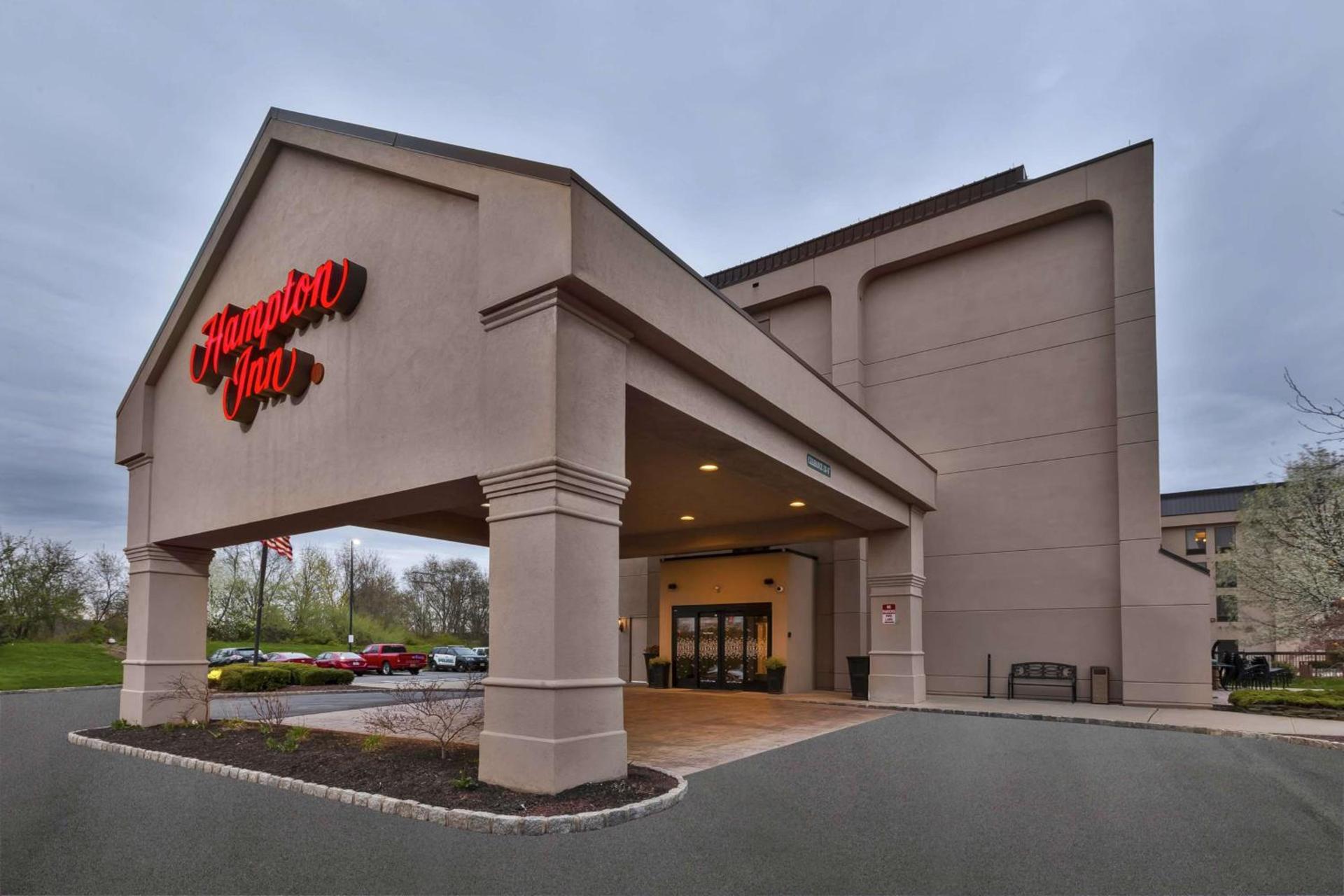 Hampton Inn Clinton photo 2