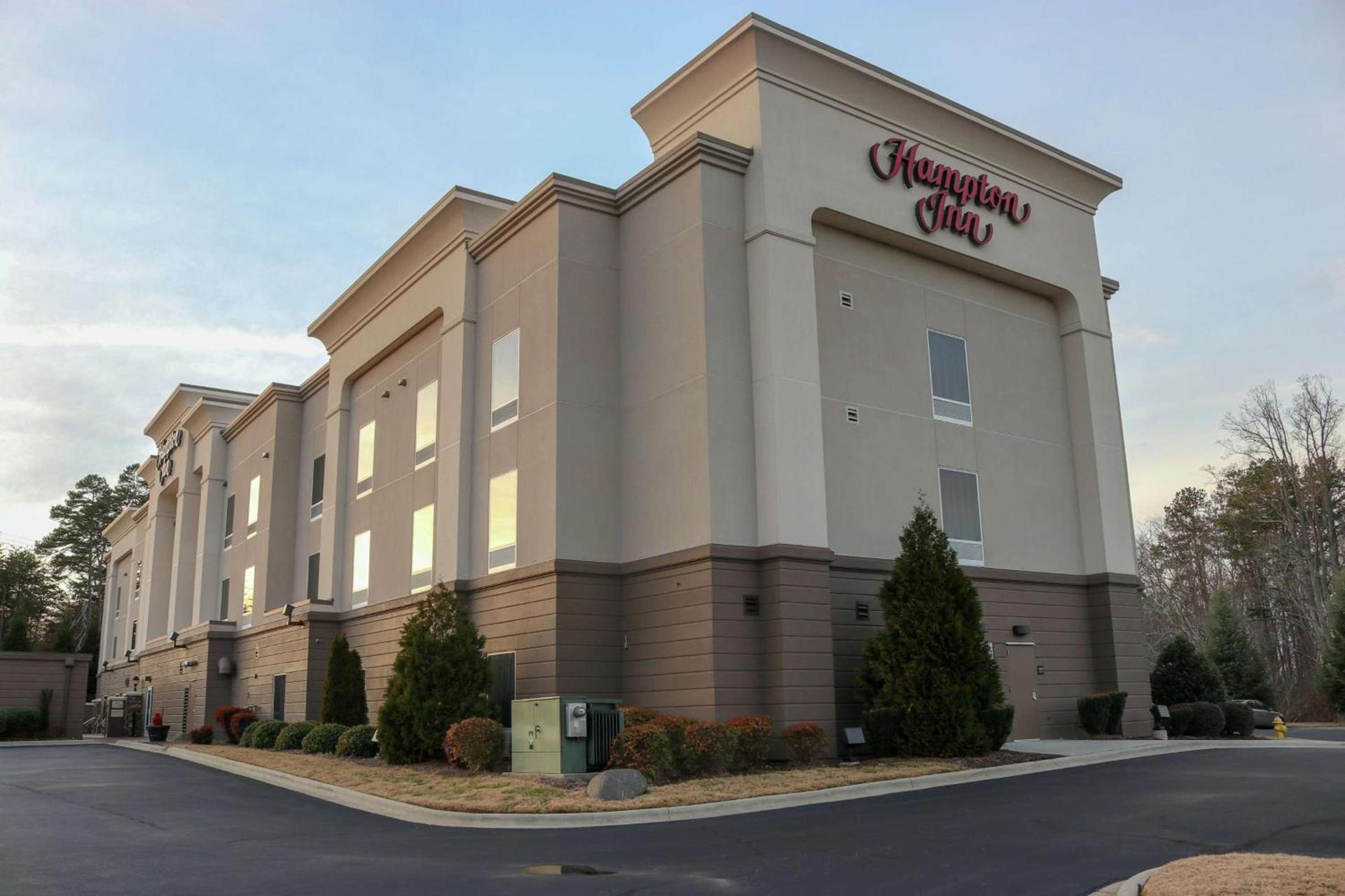 Hampton Inn Lincolnton photo 2