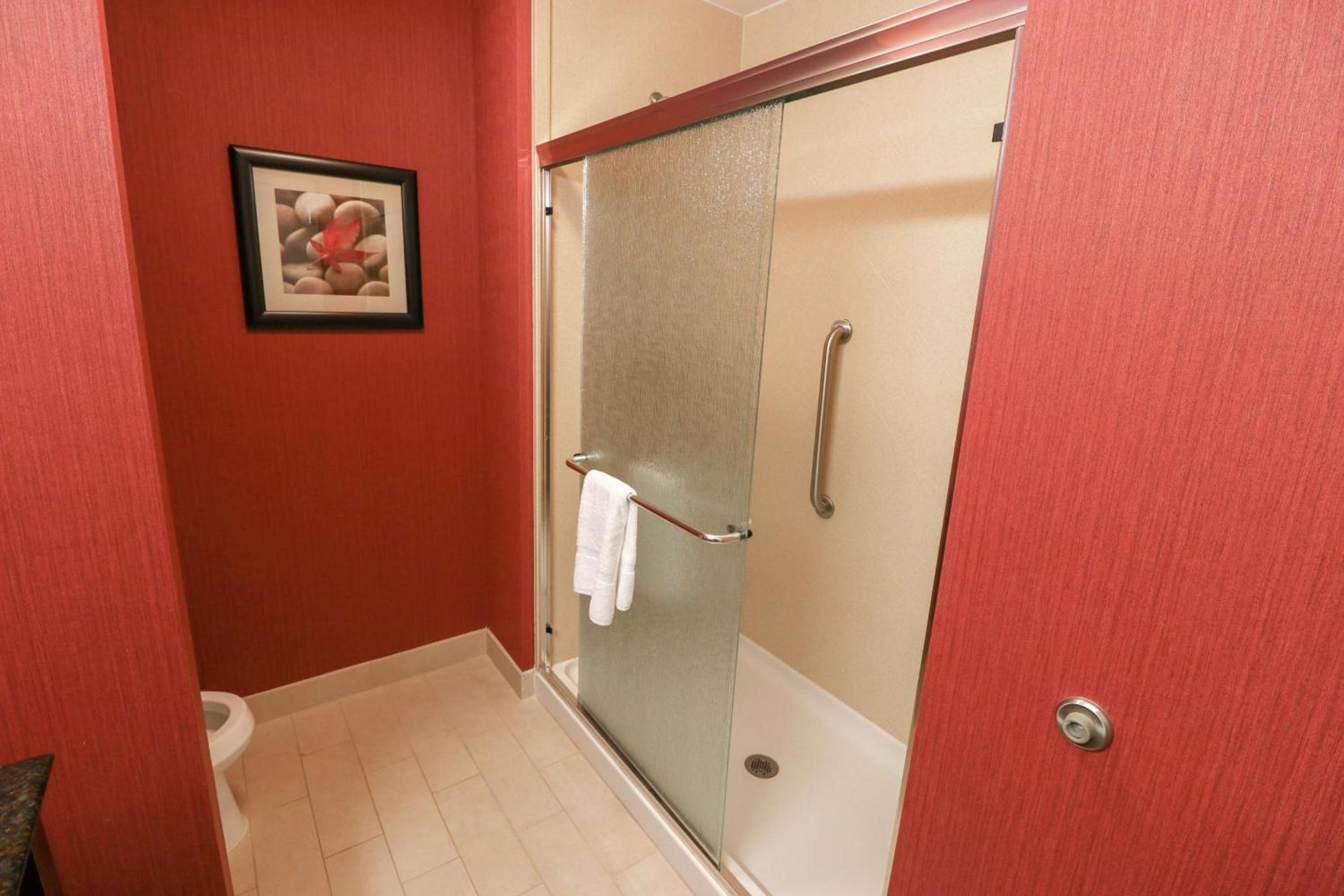 Hampton Inn Lincolnton photo 20