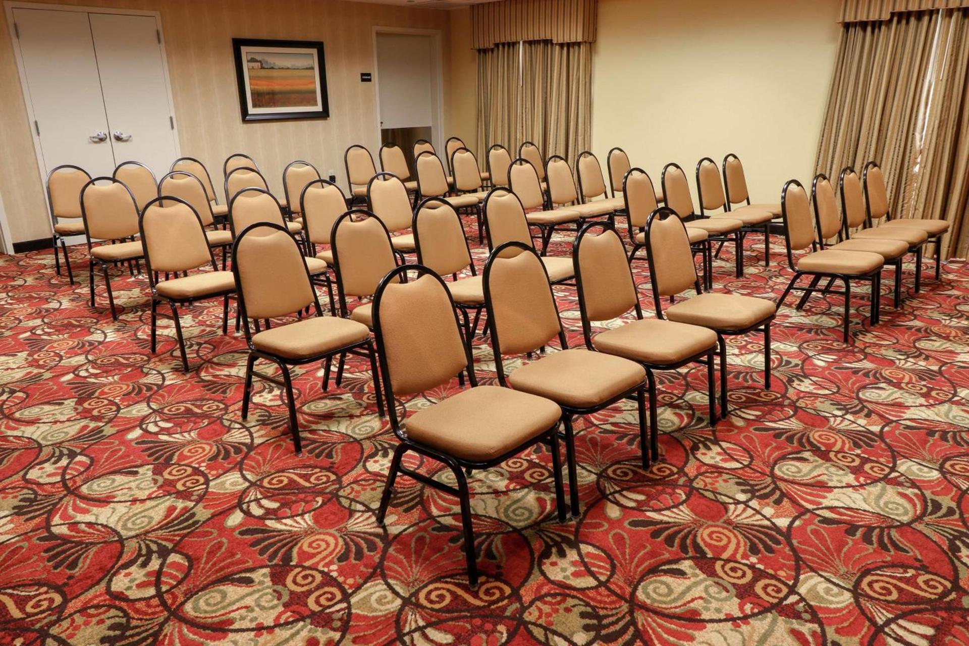 Hampton Inn Lincolnton photo 22