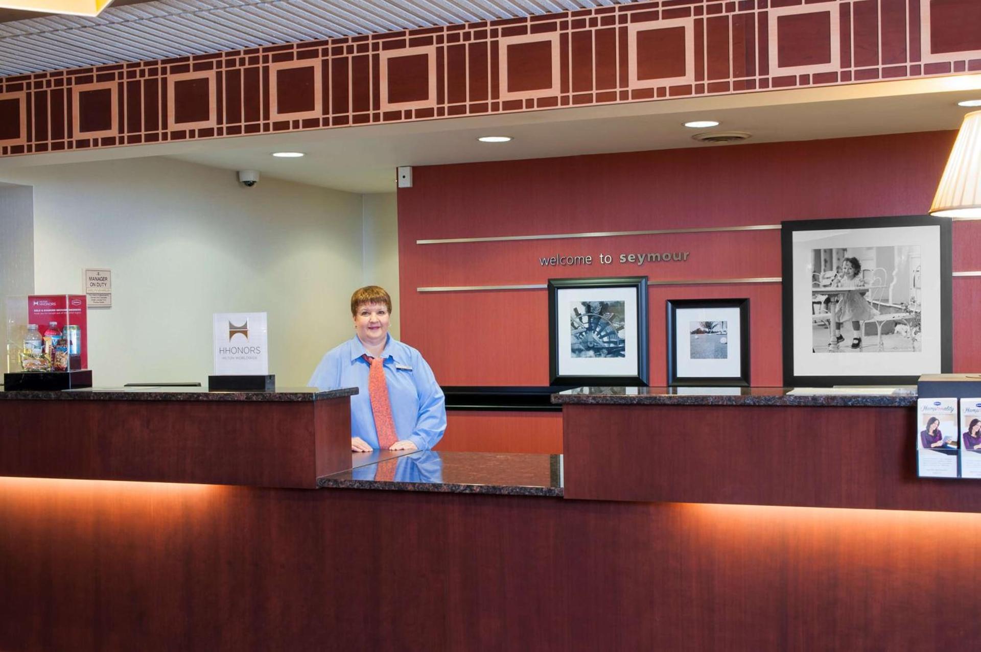 Hampton Inn Seymour photo 3