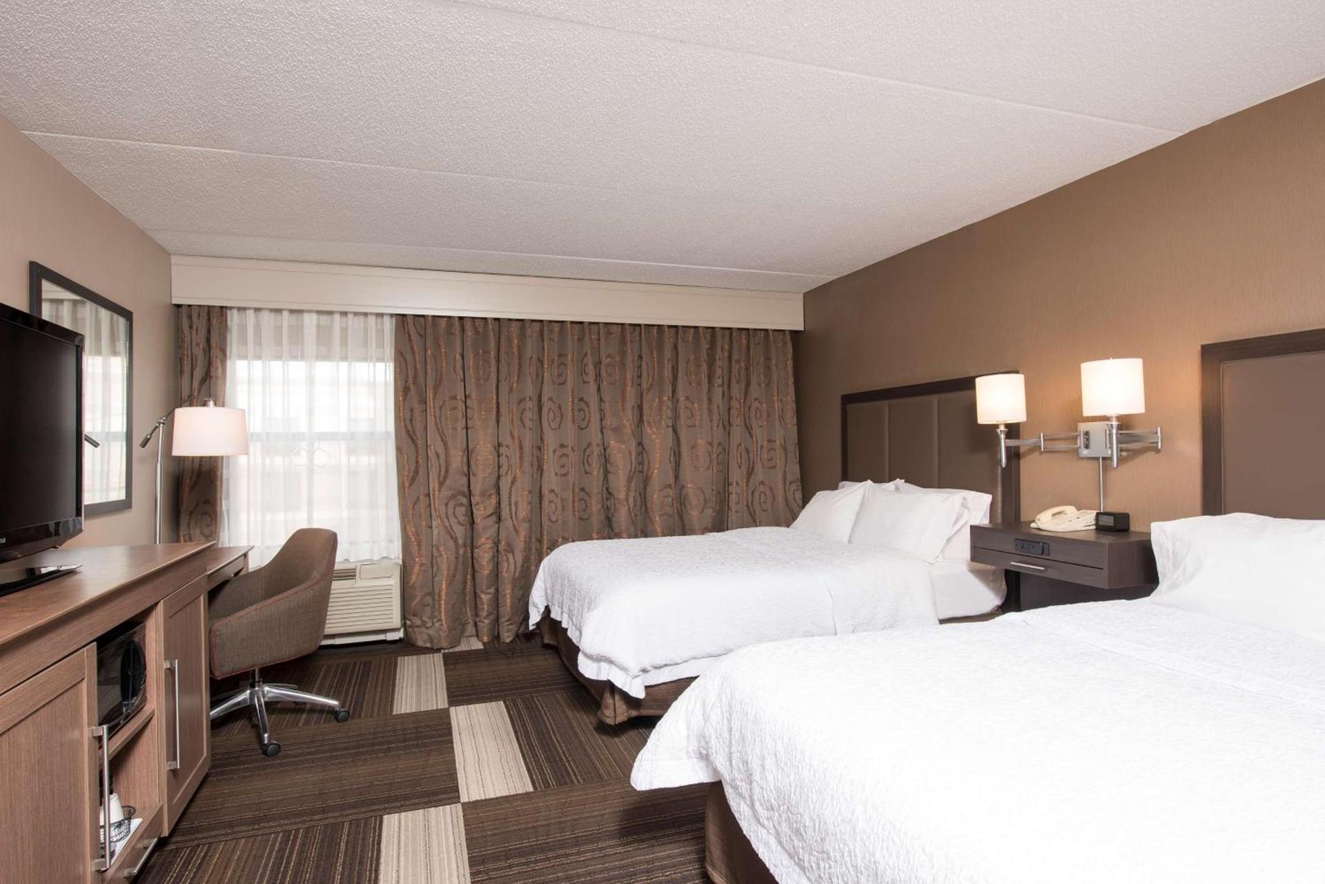 Hampton Inn Seymour photo 22