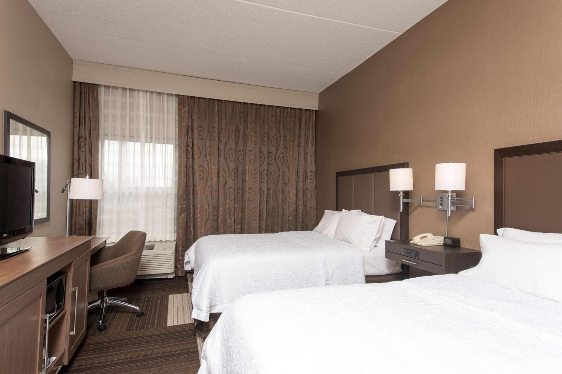 Hampton Inn Seymour photo 24