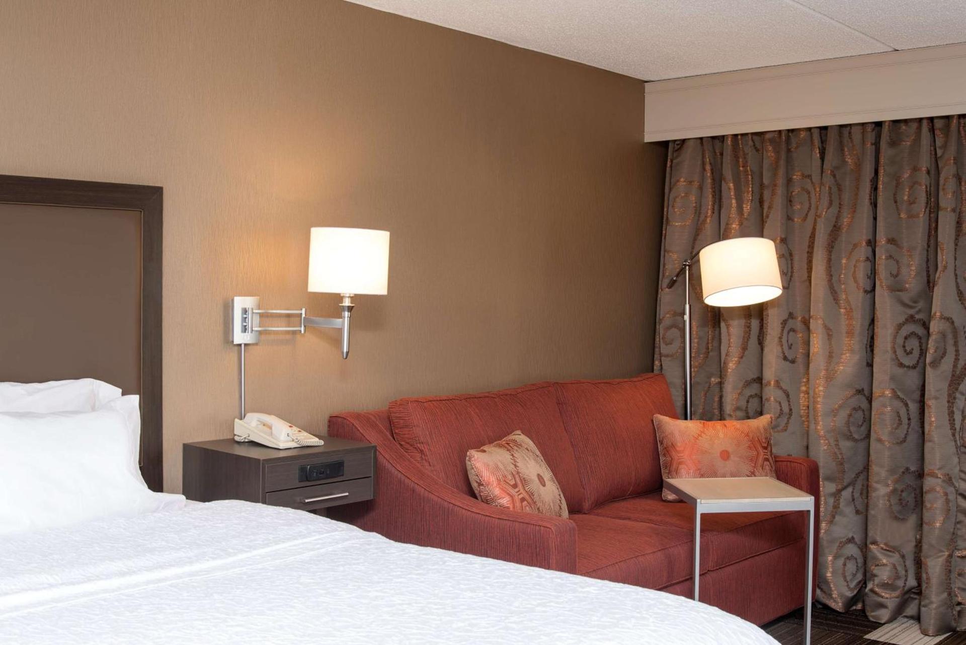 Hampton Inn Seymour photo 27