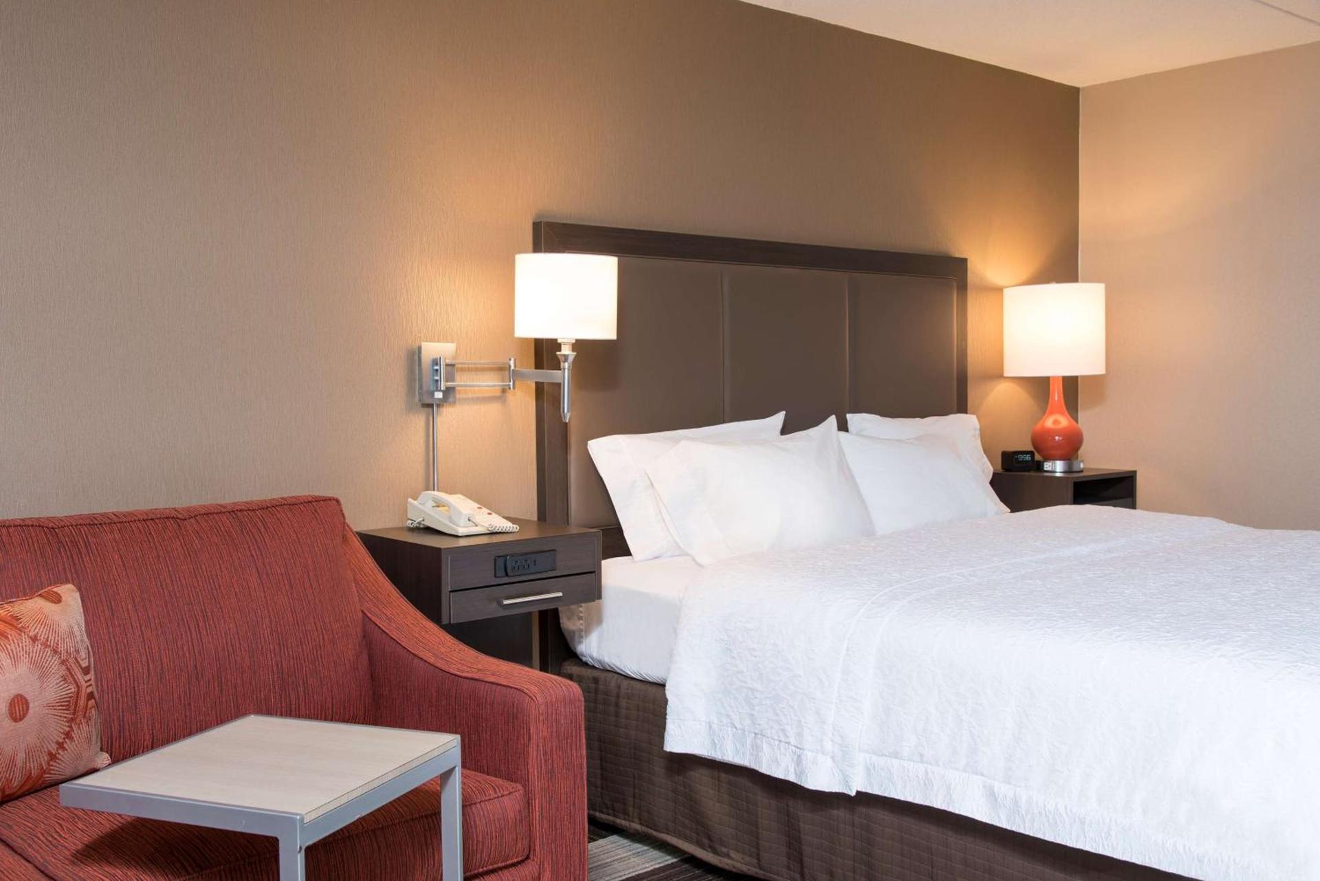 Hampton Inn Seymour photo 32
