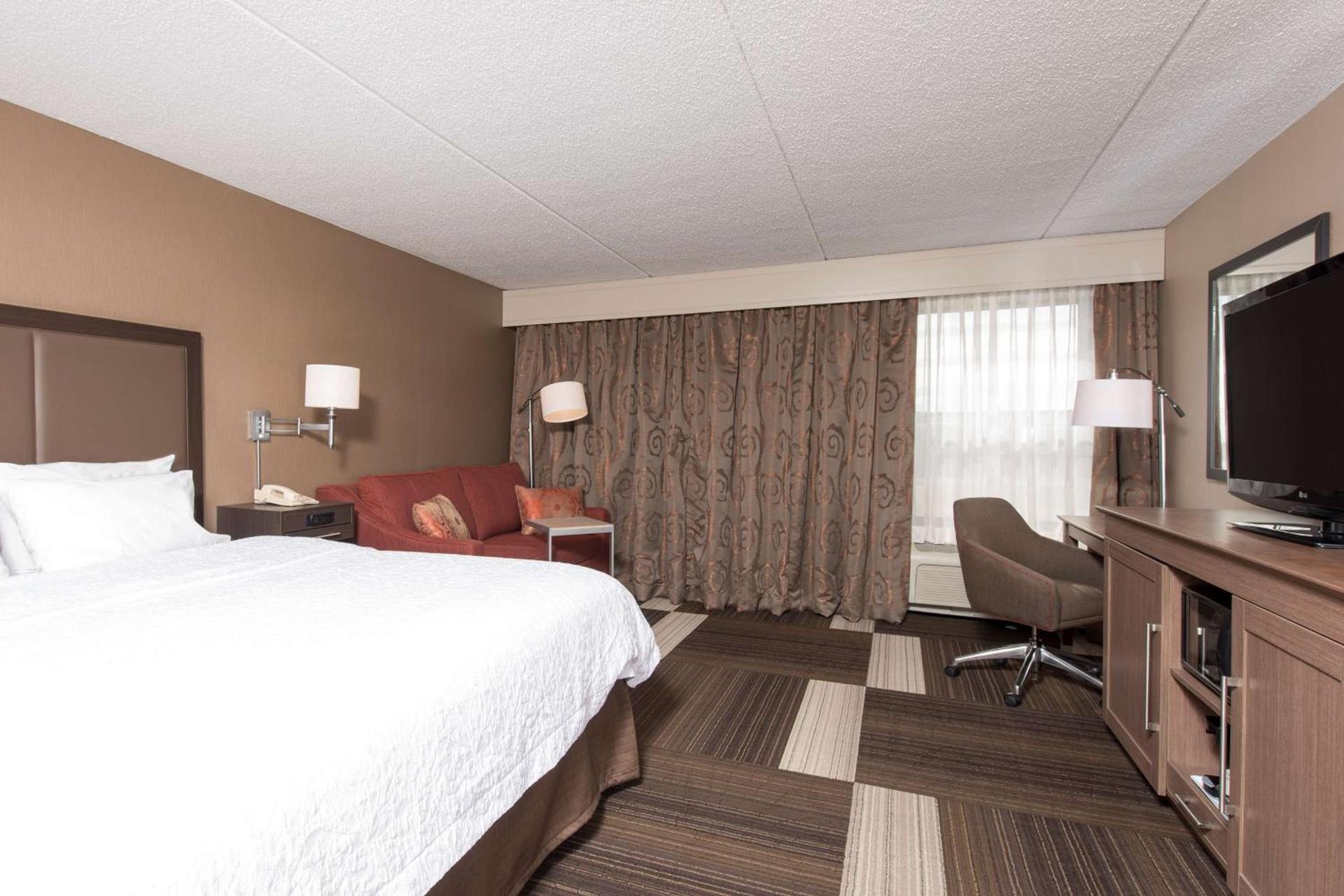 Hampton Inn Seymour photo 34