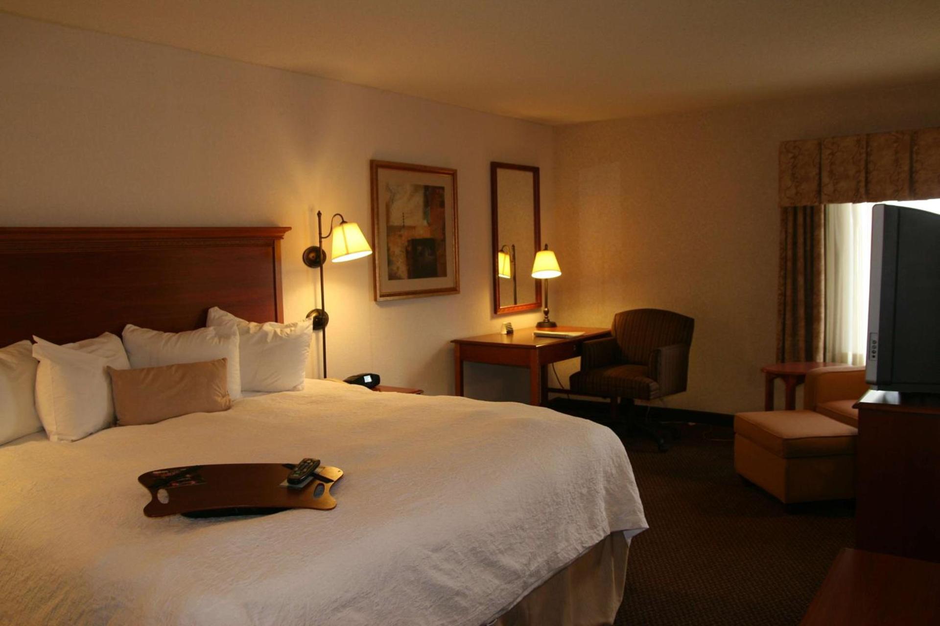 Hampton Inn Columbus-International Airport photo 23