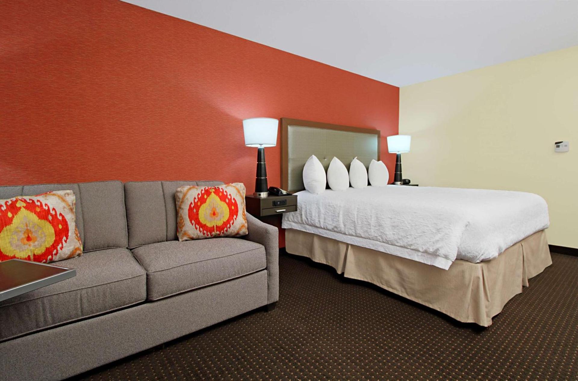 Hampton Inn Columbus-International Airport photo 30