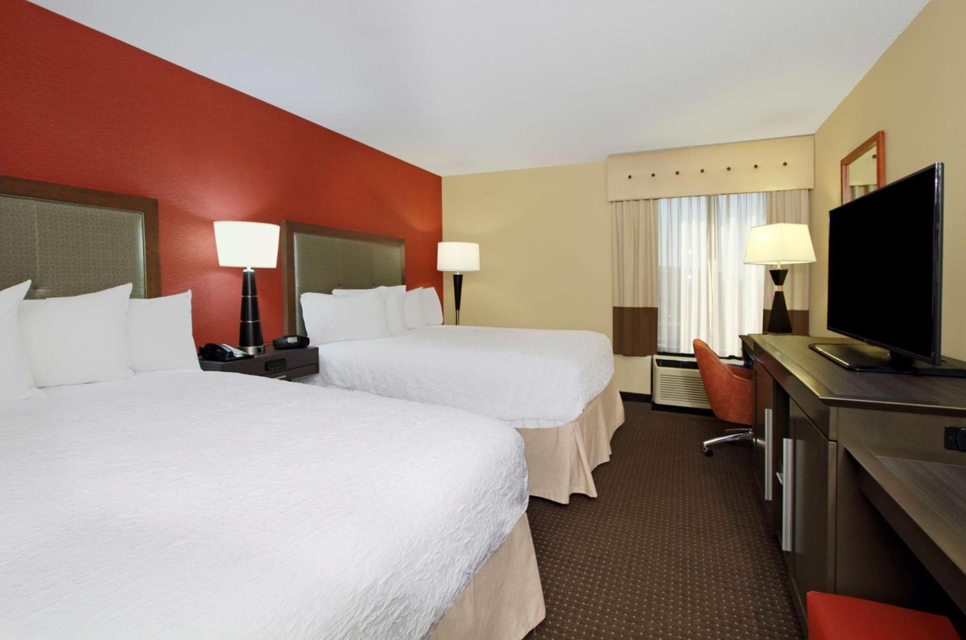 Hampton Inn Columbus-International Airport photo 41
