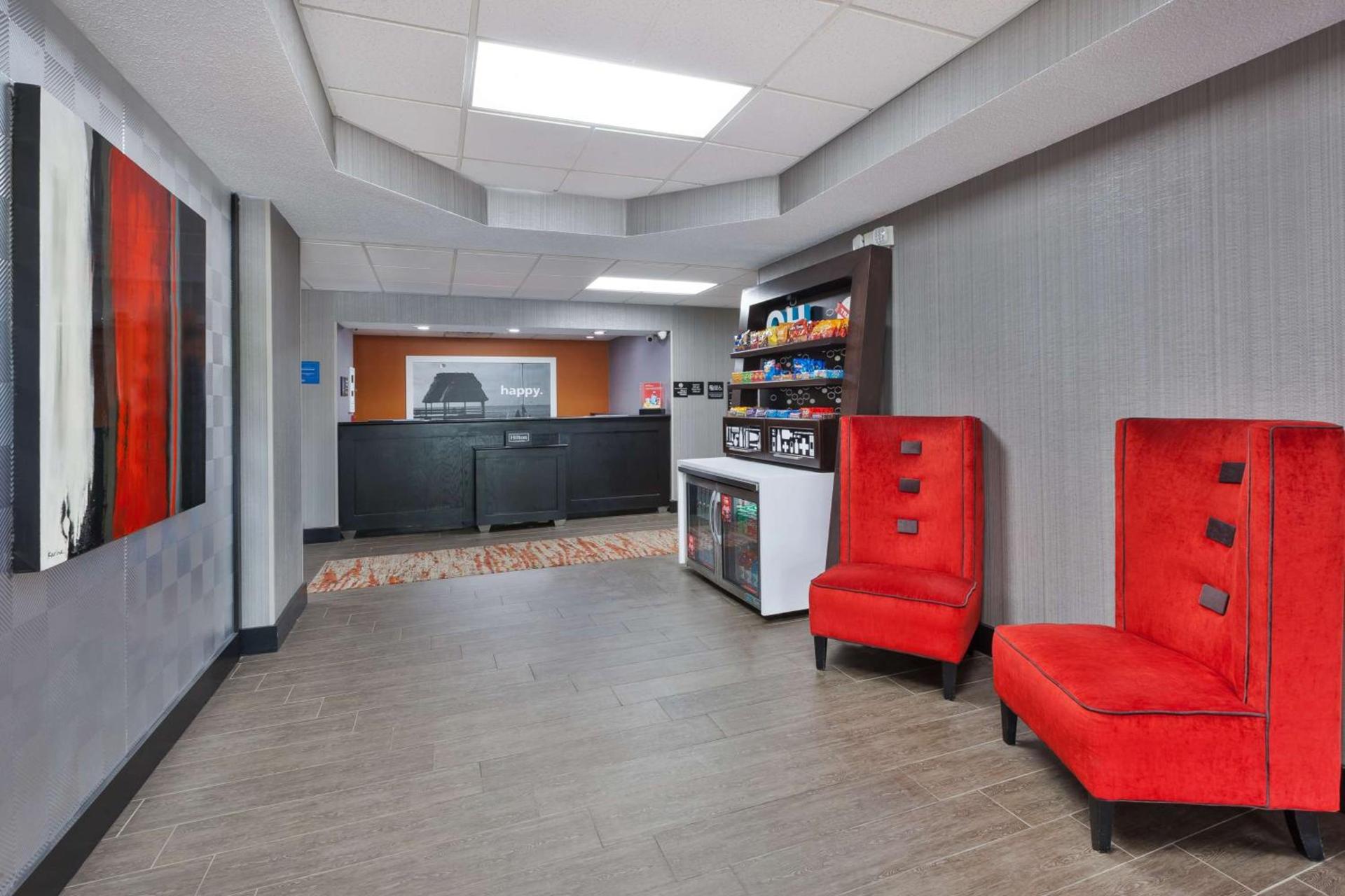 Hampton Inn Columbus/Delaware I-71 North photo 6