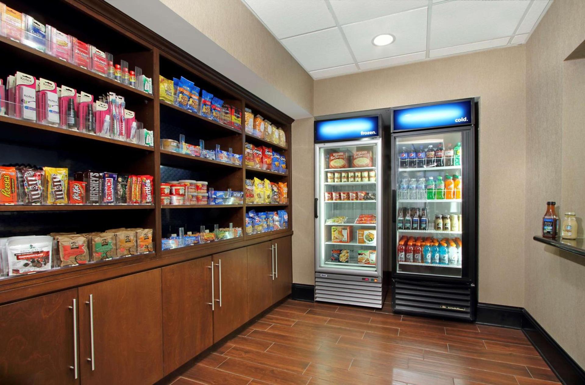 Hampton Inn & Suites Columbus Hilliard photo 11