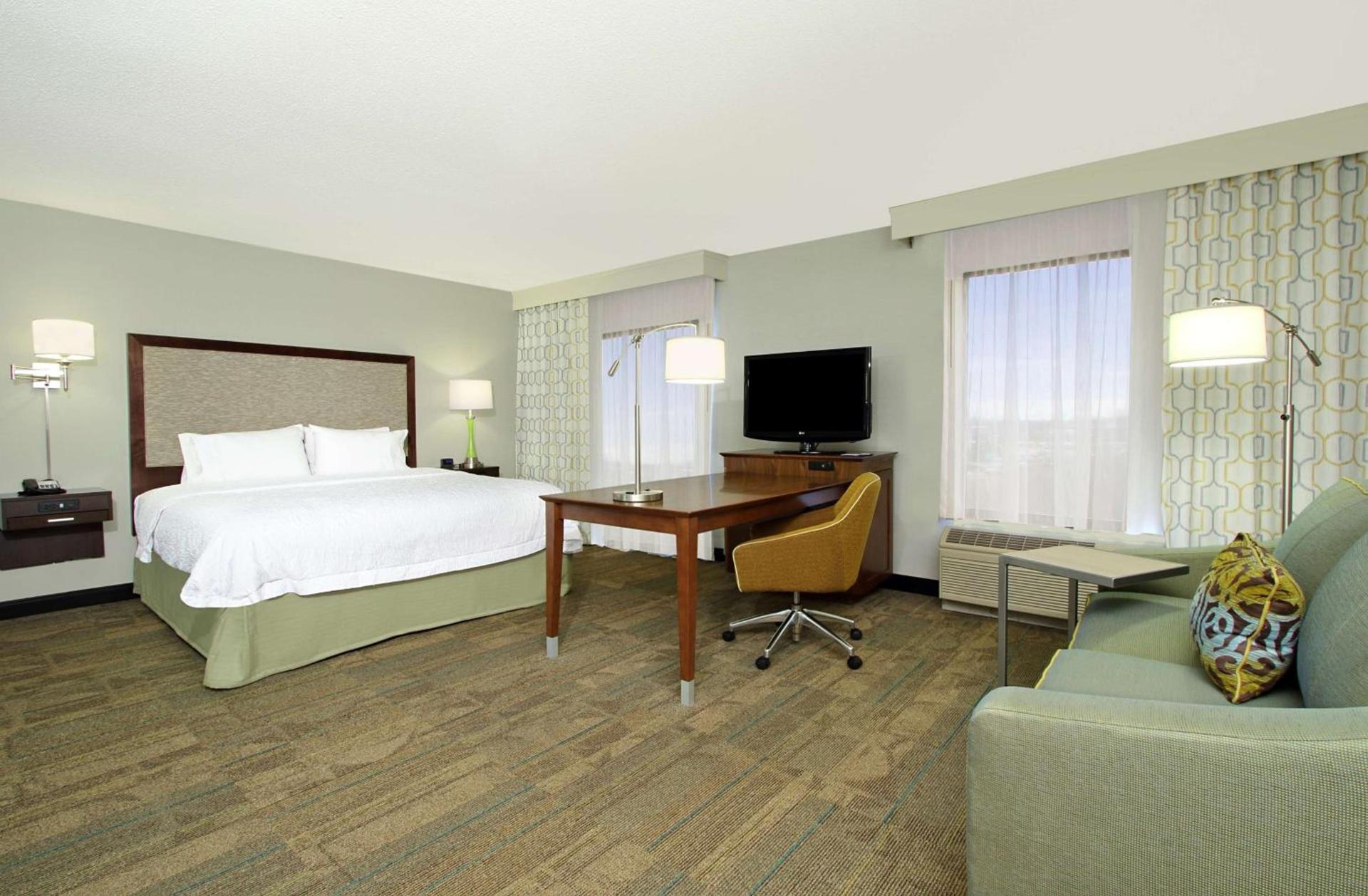 Hampton Inn & Suites Columbus Hilliard photo 30