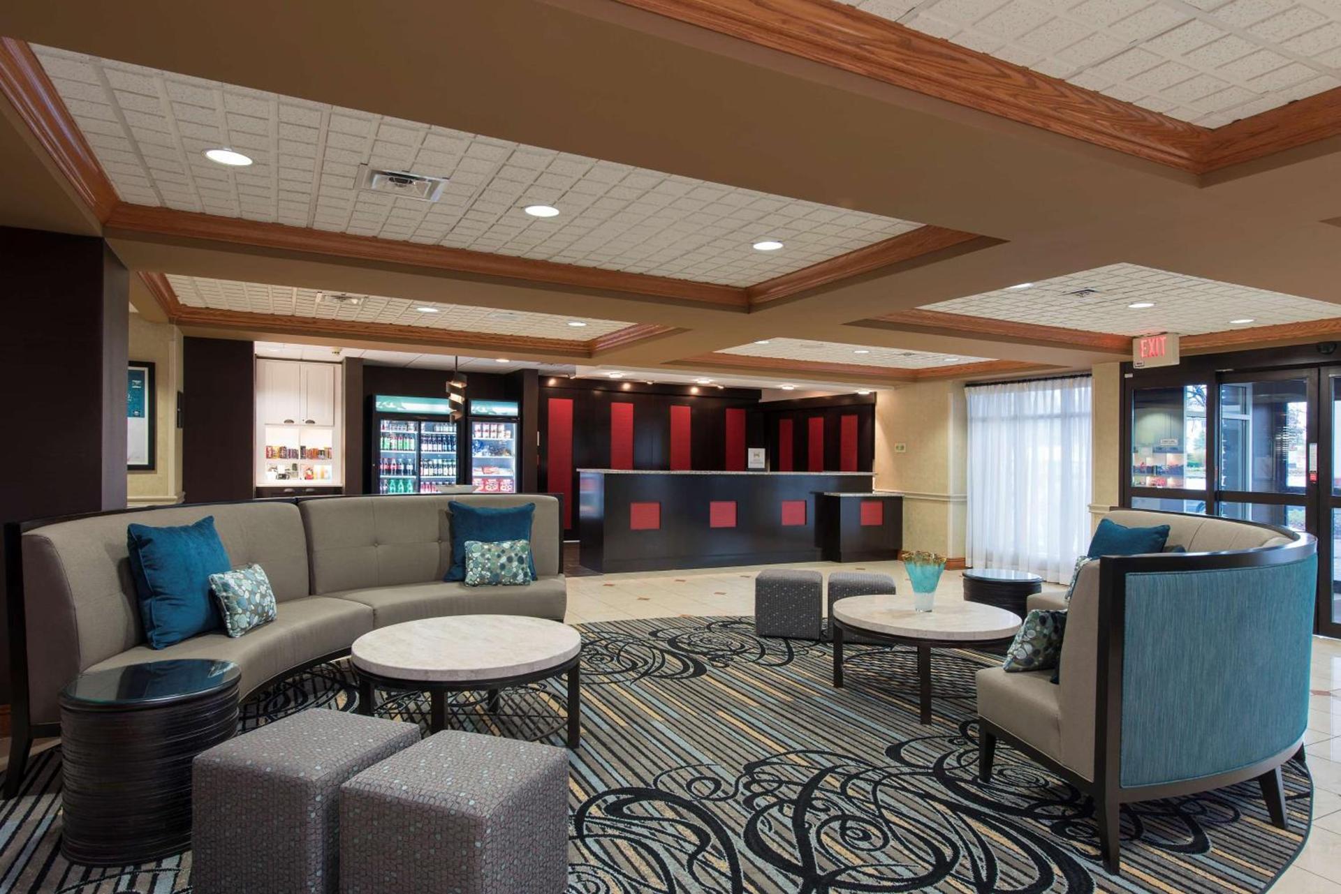 Homewood Suites Columbus - Airport photo 8