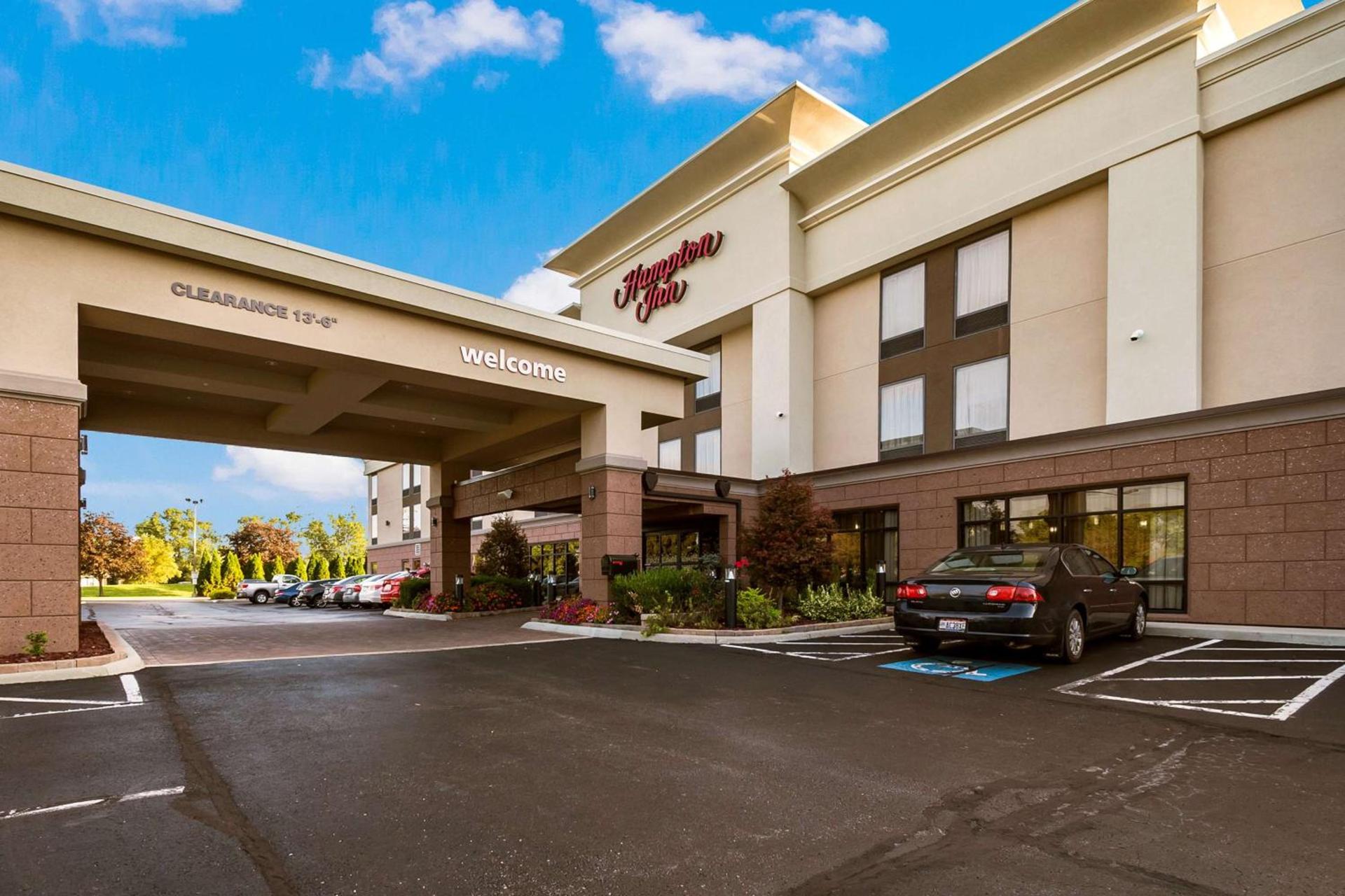 Hampton Inn West photo 1