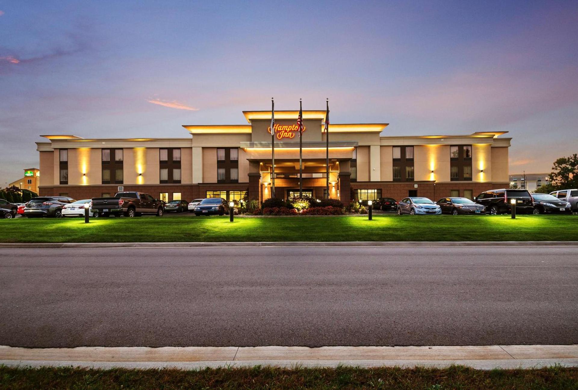 Hampton Inn West photo 2