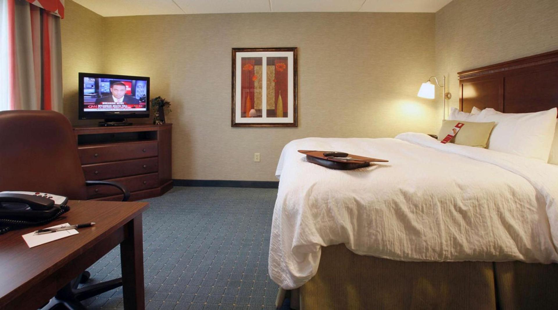 Hampton Inn & Suites Columbus Polaris photo 12