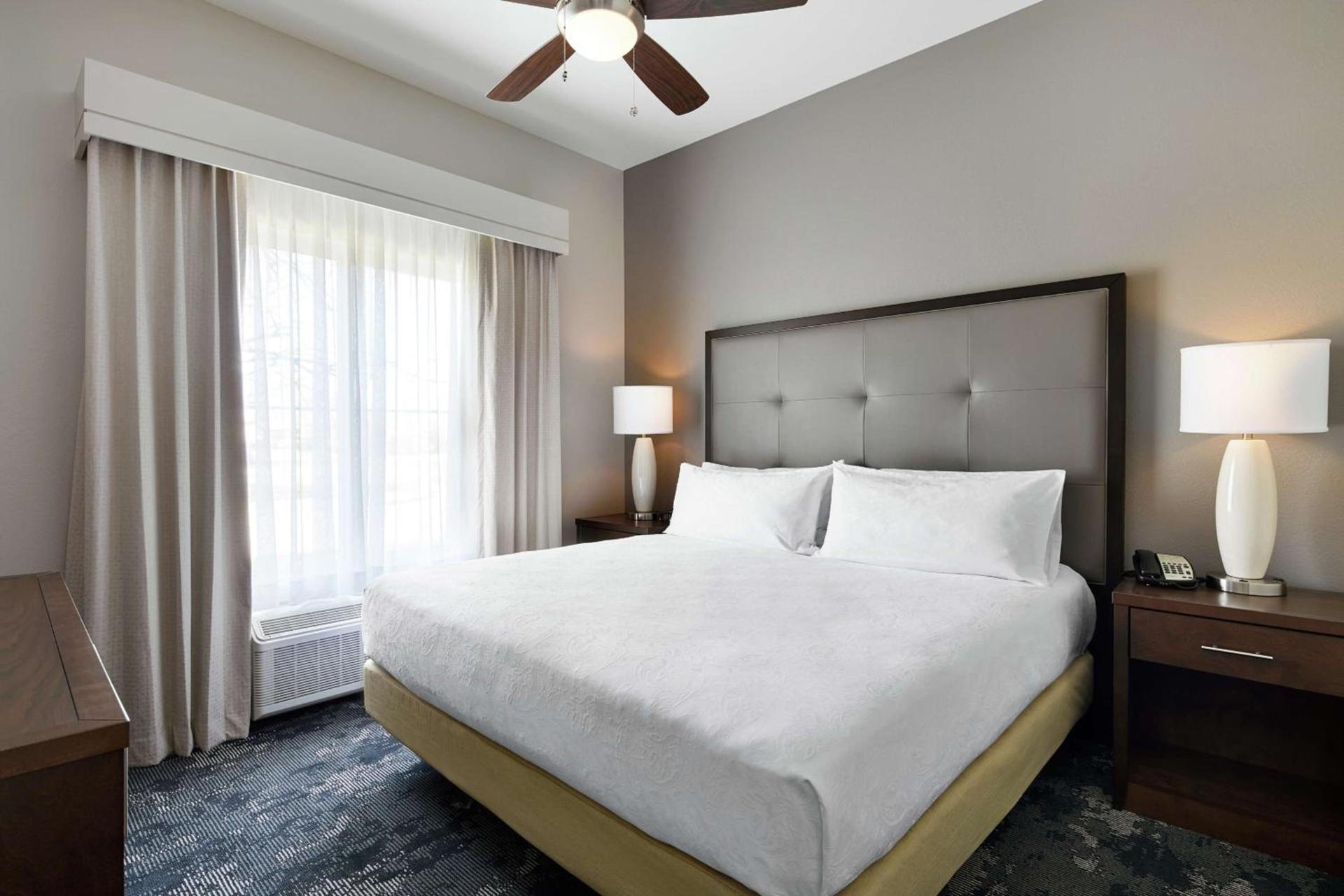 Homewood Suites Champaign-Urbana photo 13