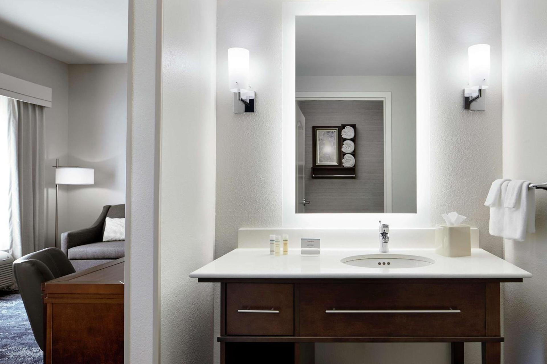 Homewood Suites Champaign-Urbana photo 16