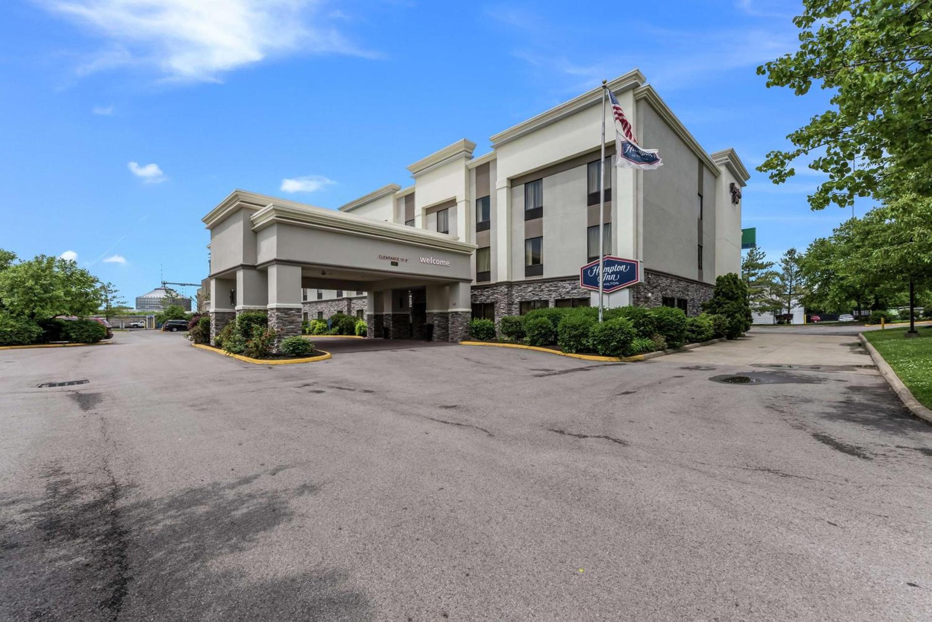 Hampton Inn Columbus I-70E/Hamilton Road photo 2