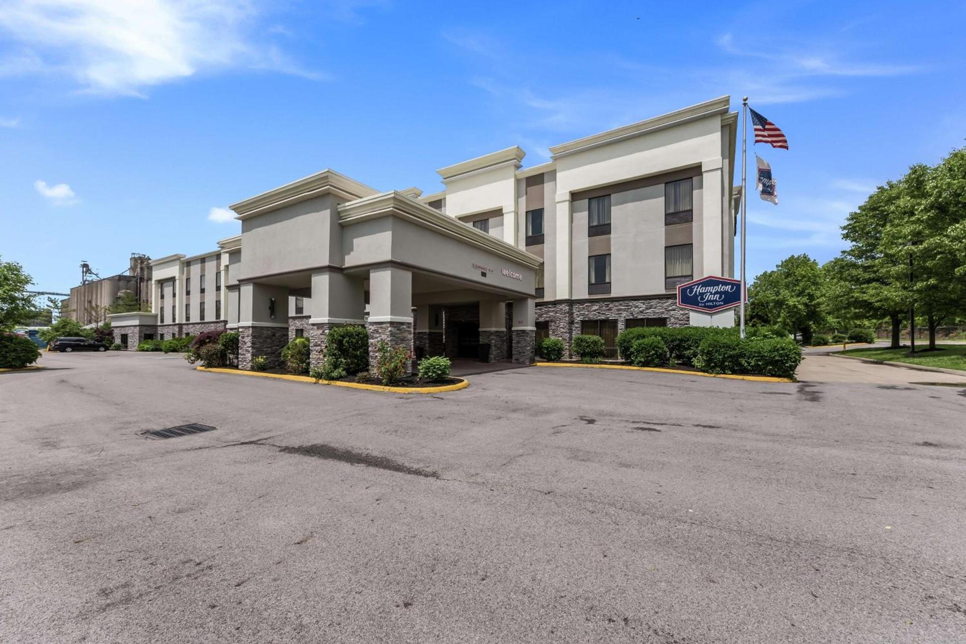 Hampton Inn Columbus I-70E/Hamilton Road photo 1