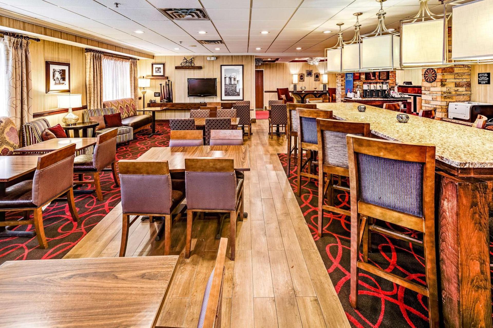 Hampton Inn Columbus I-70E/Hamilton Road photo 31