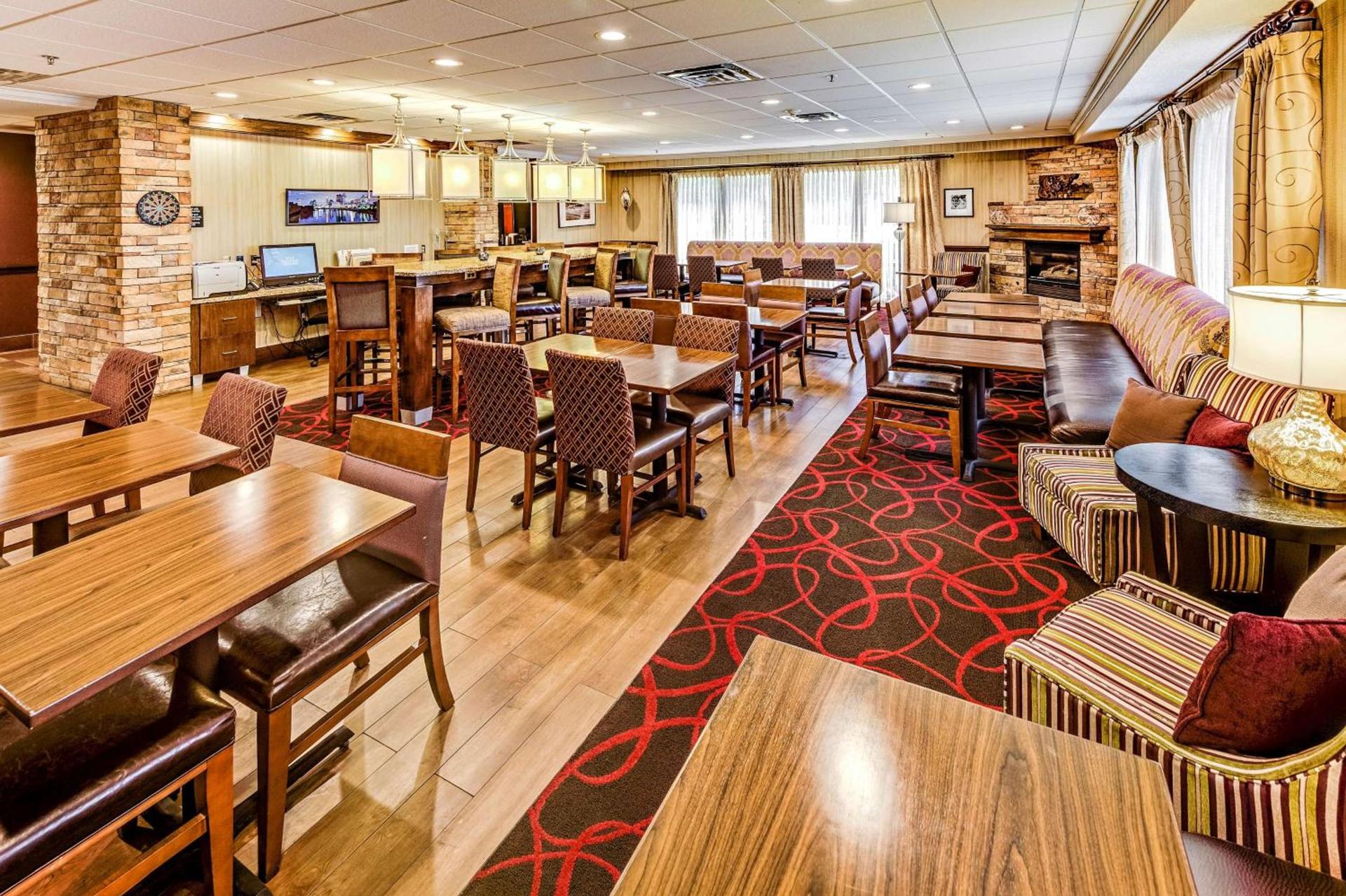 Hampton Inn Columbus I-70E/Hamilton Road photo 32