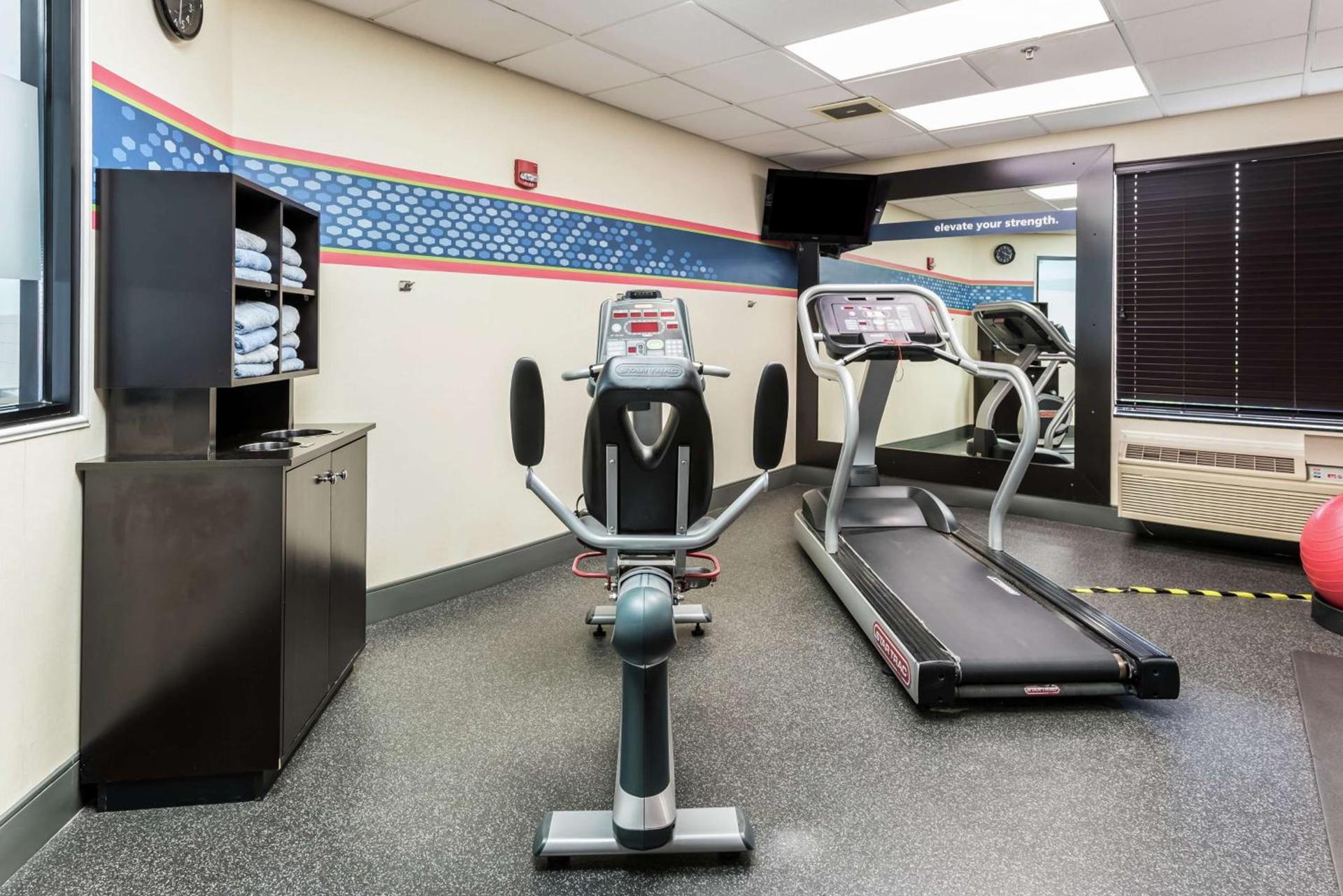 Hampton Inn Columbus I-70E/Hamilton Road photo 38