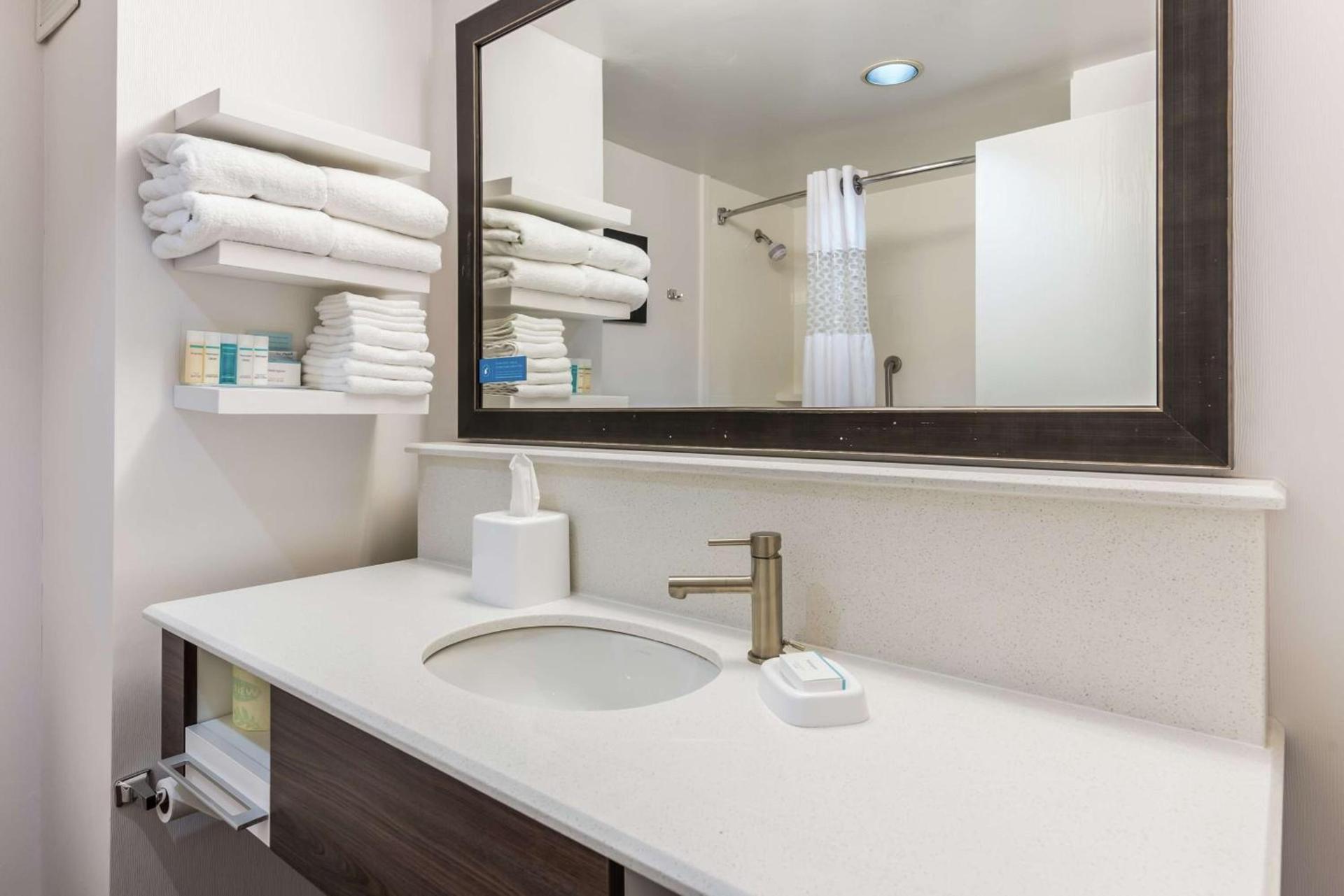 Hampton Inn Columbus I-70E/Hamilton Road photo 44