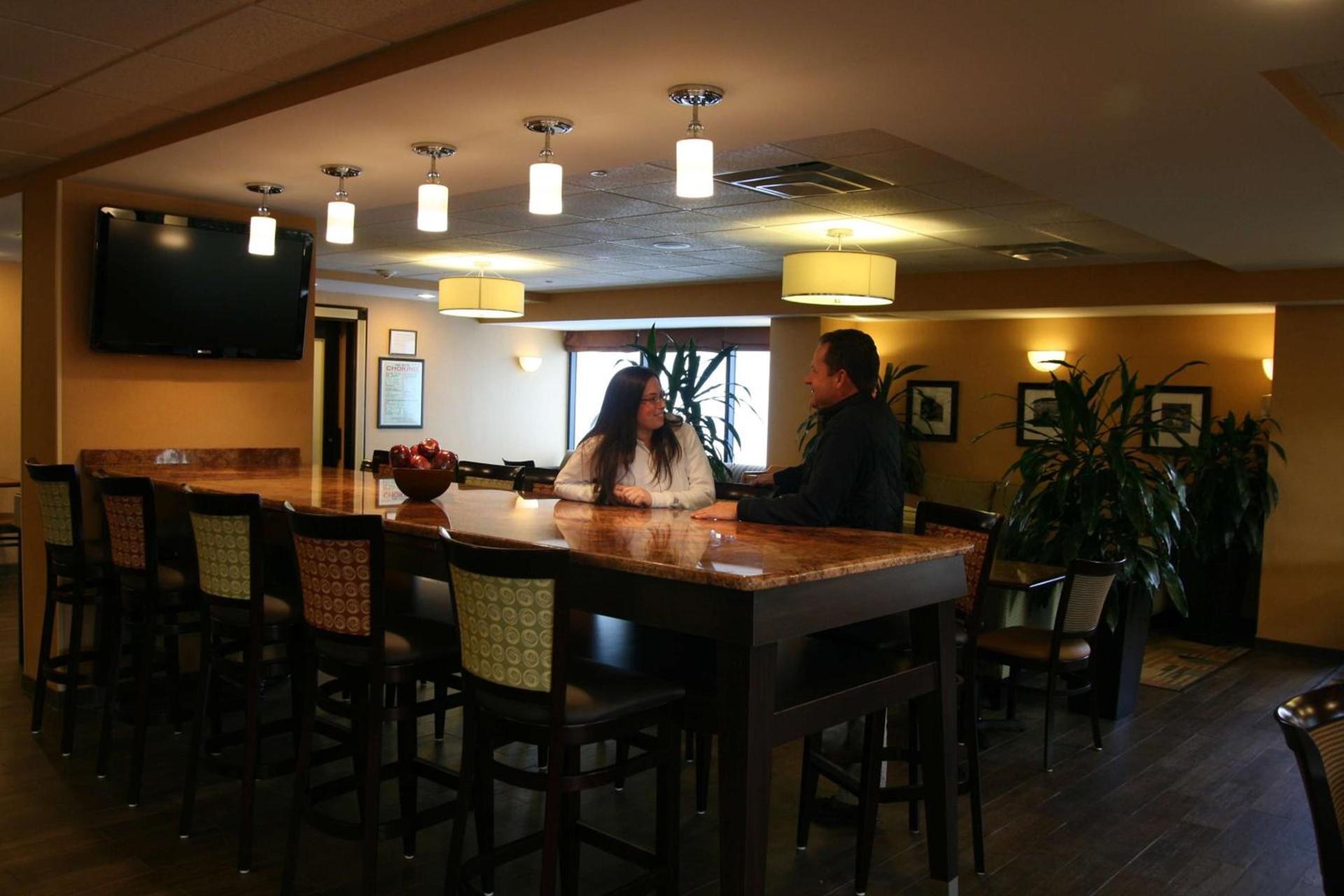 Hampton Inn Long Island/Commack photo 14