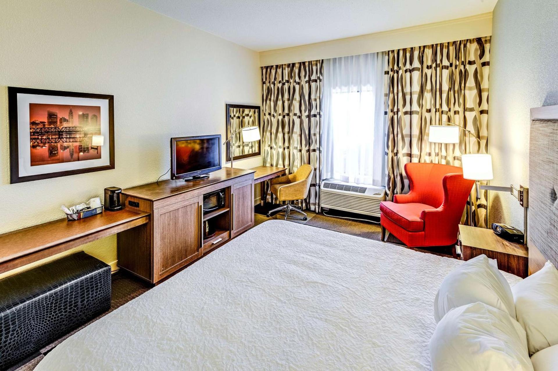 Hampton Inn Columbus I-70E/Hamilton Road photo 56