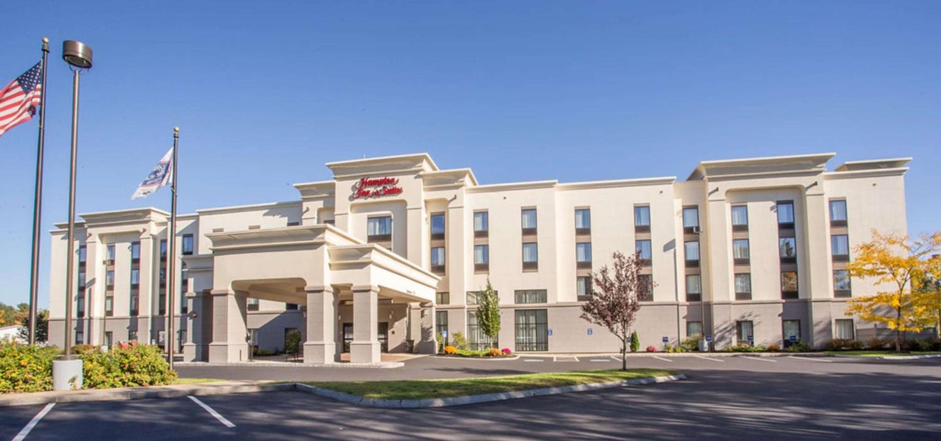 Hampton Inn & Suites Tilton photo 6