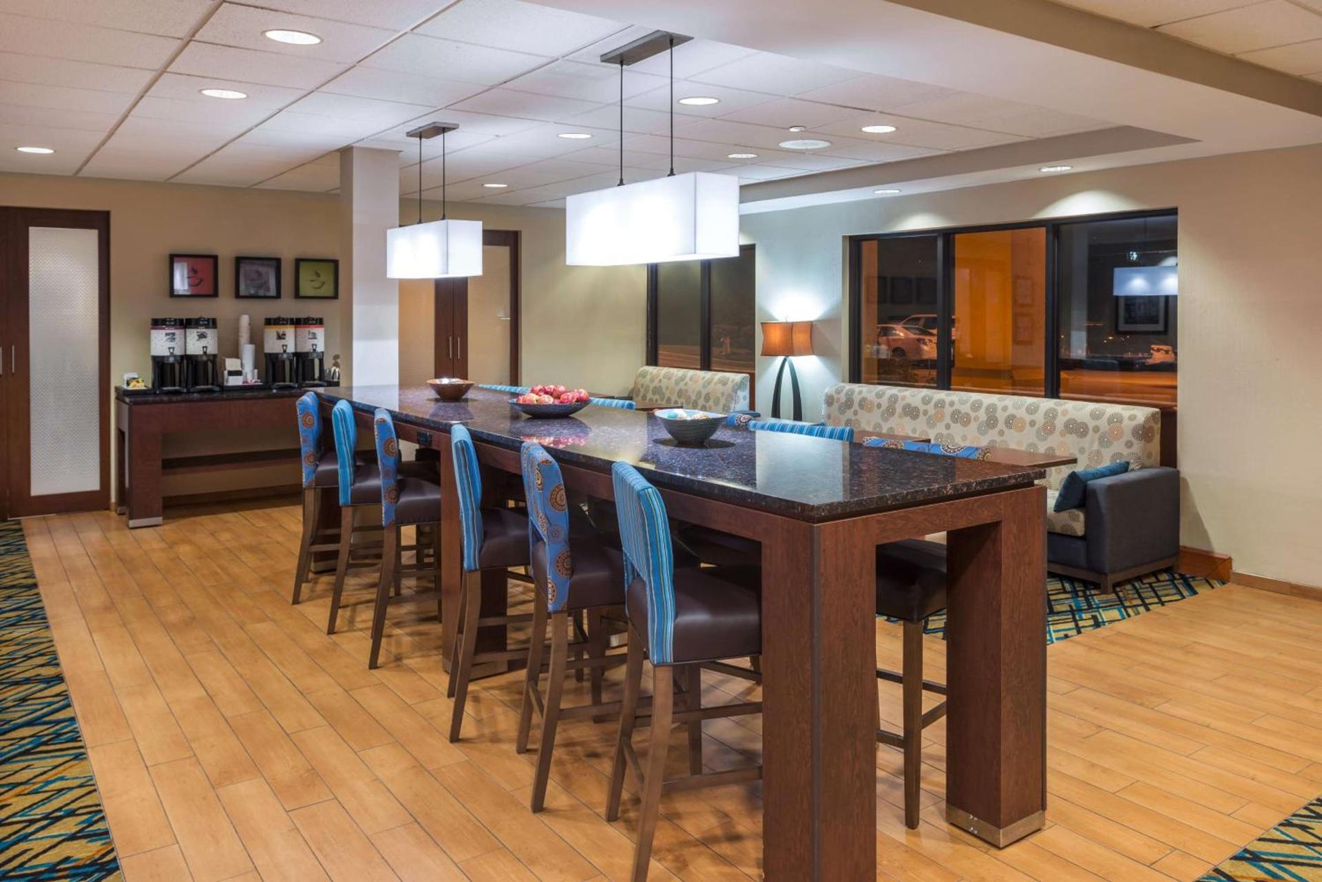 Hampton Inn Columbia photo 3