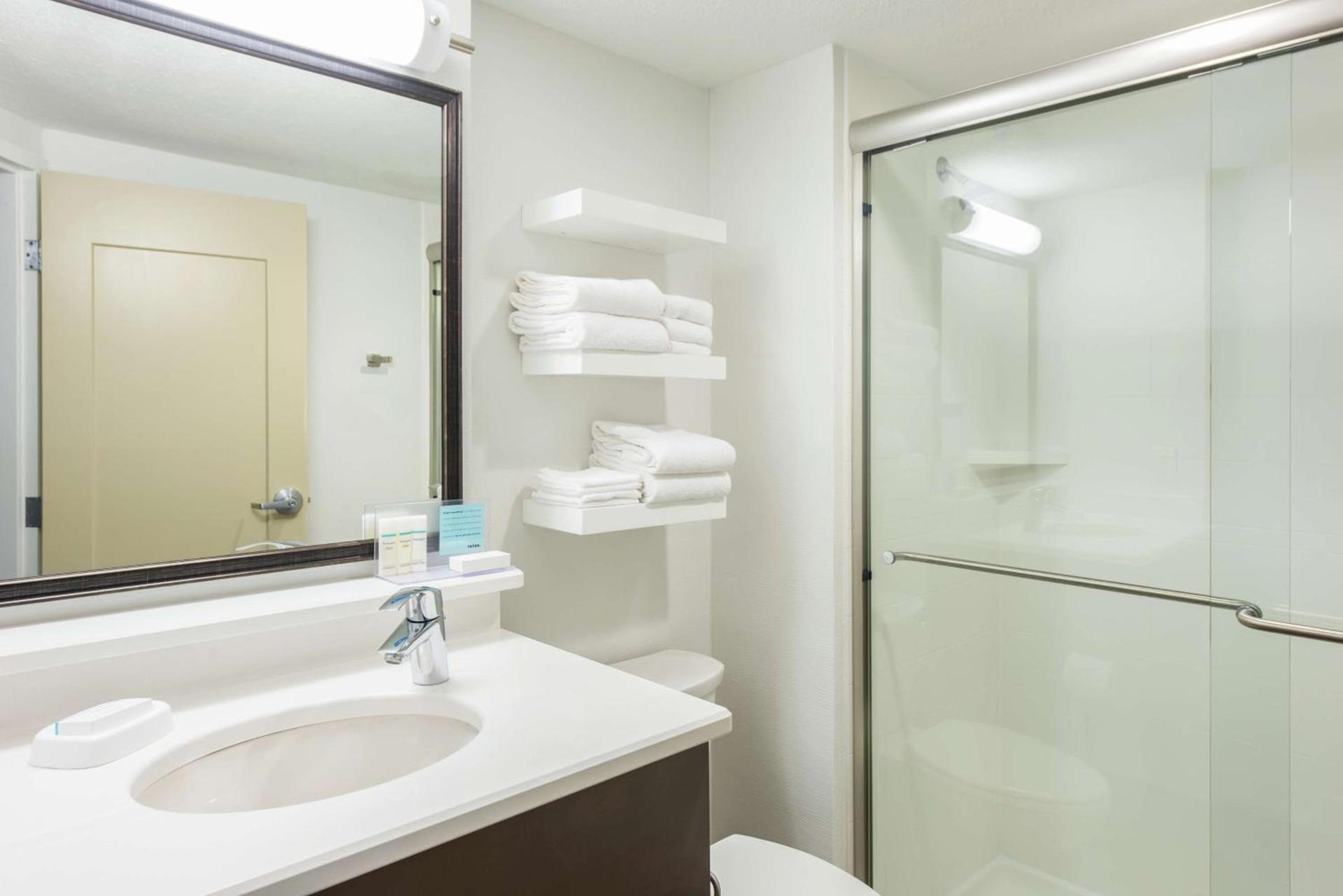 Hampton Inn Columbia photo 30