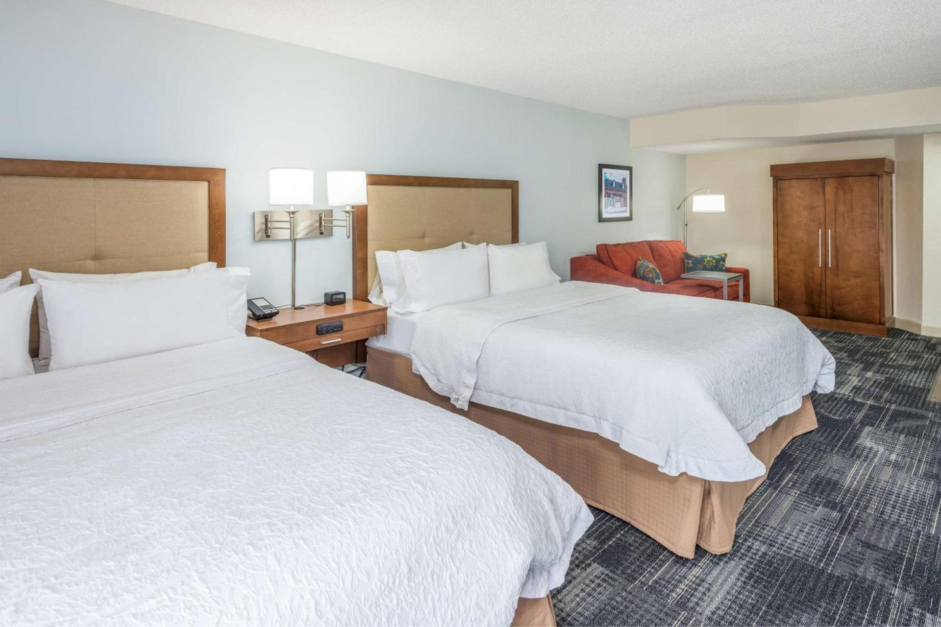 Hampton Inn Columbia photo 38