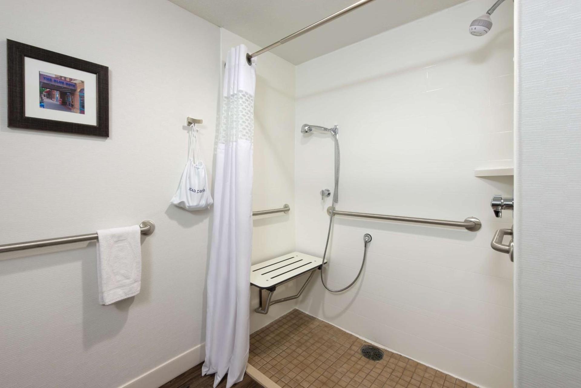 Hampton Inn Columbia photo 45