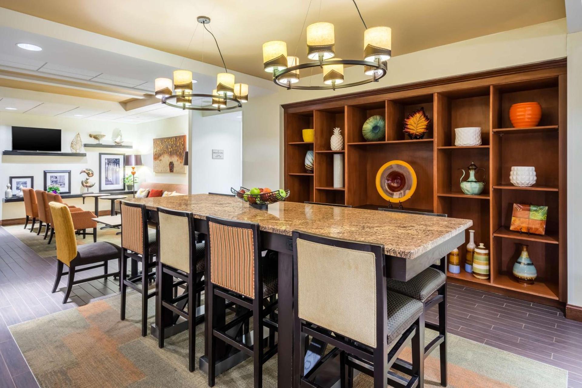 Hampton Inn Clifton Park photo 22