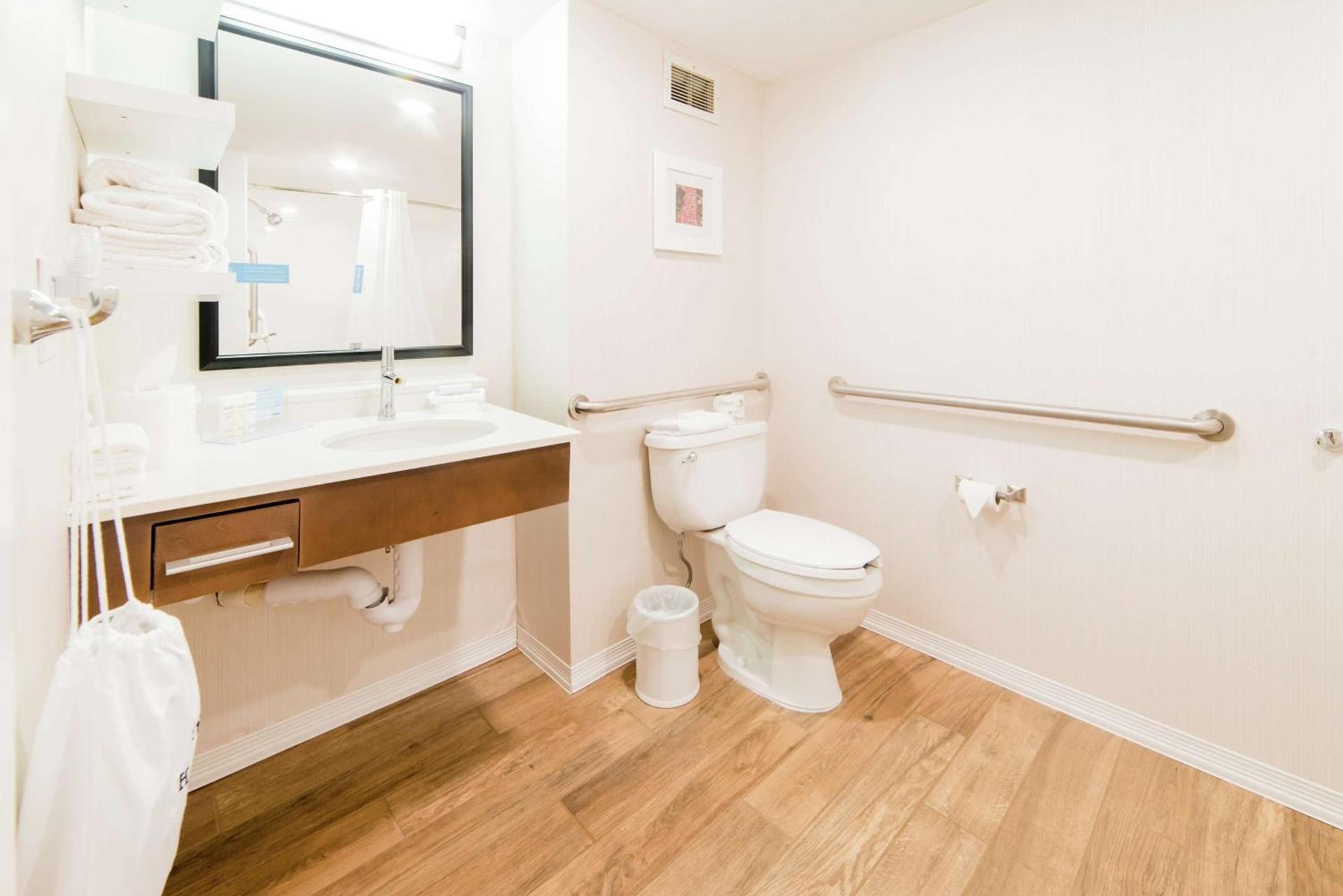 Hampton Inn Caryville-I-75/Cove Lake-State Park photo 45