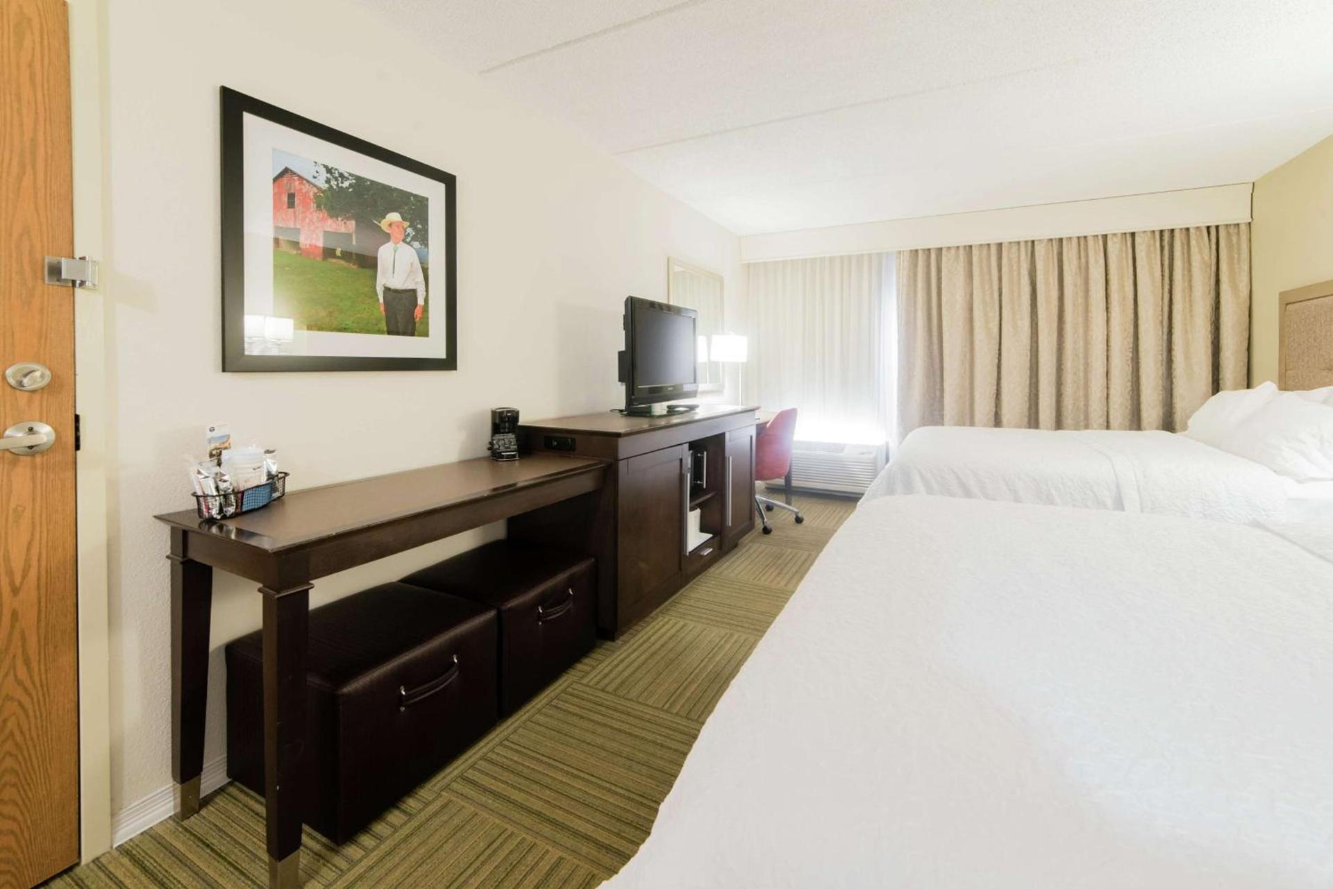 Hampton Inn Caryville-I-75/Cove Lake-State Park photo 43