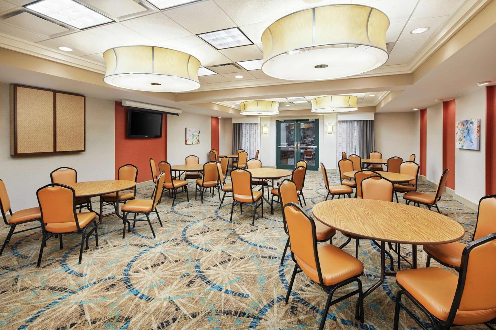 Homewood Suites by Hilton Columbus photo 18