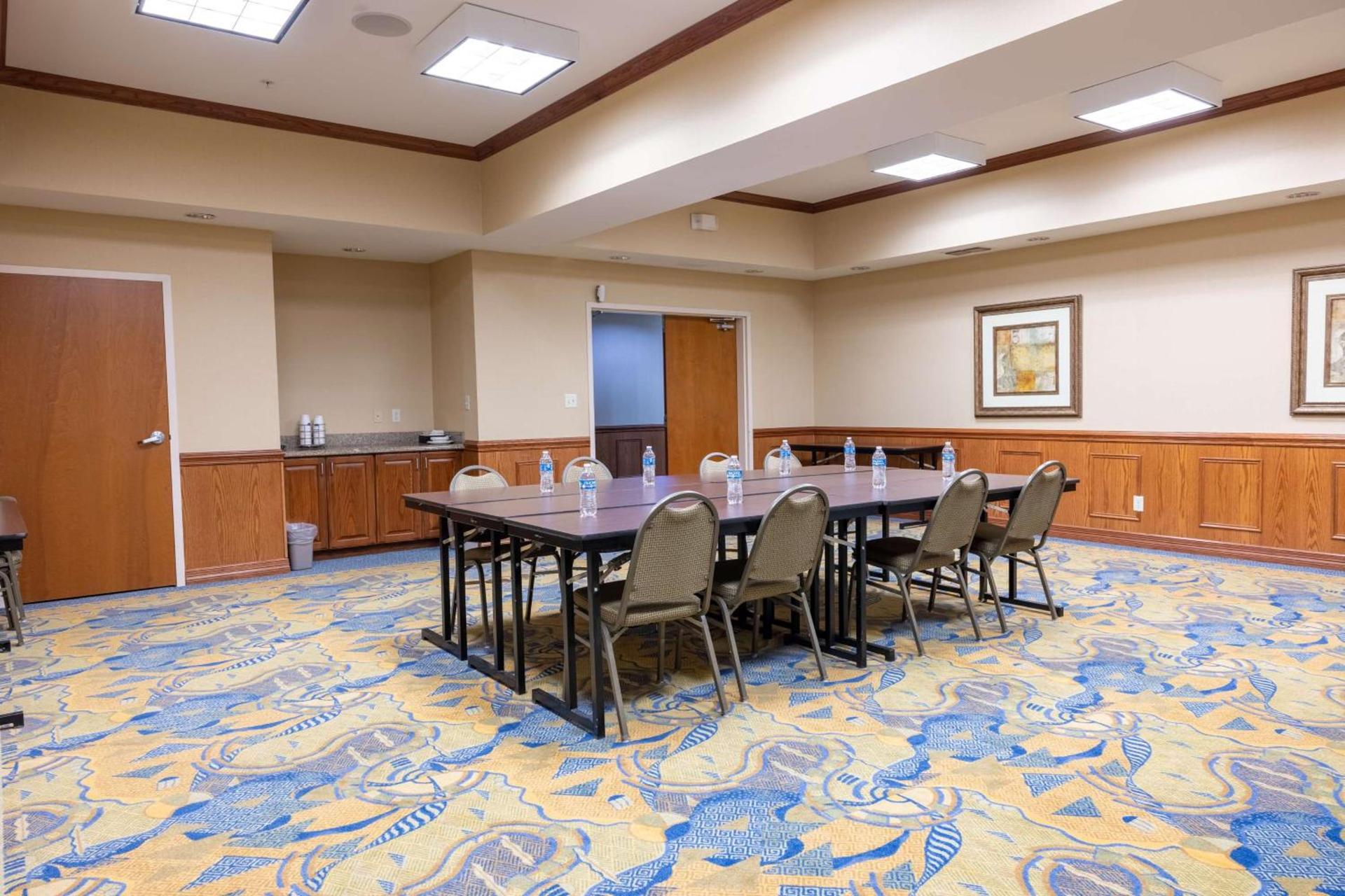 Hampton Inn Alice photo 44