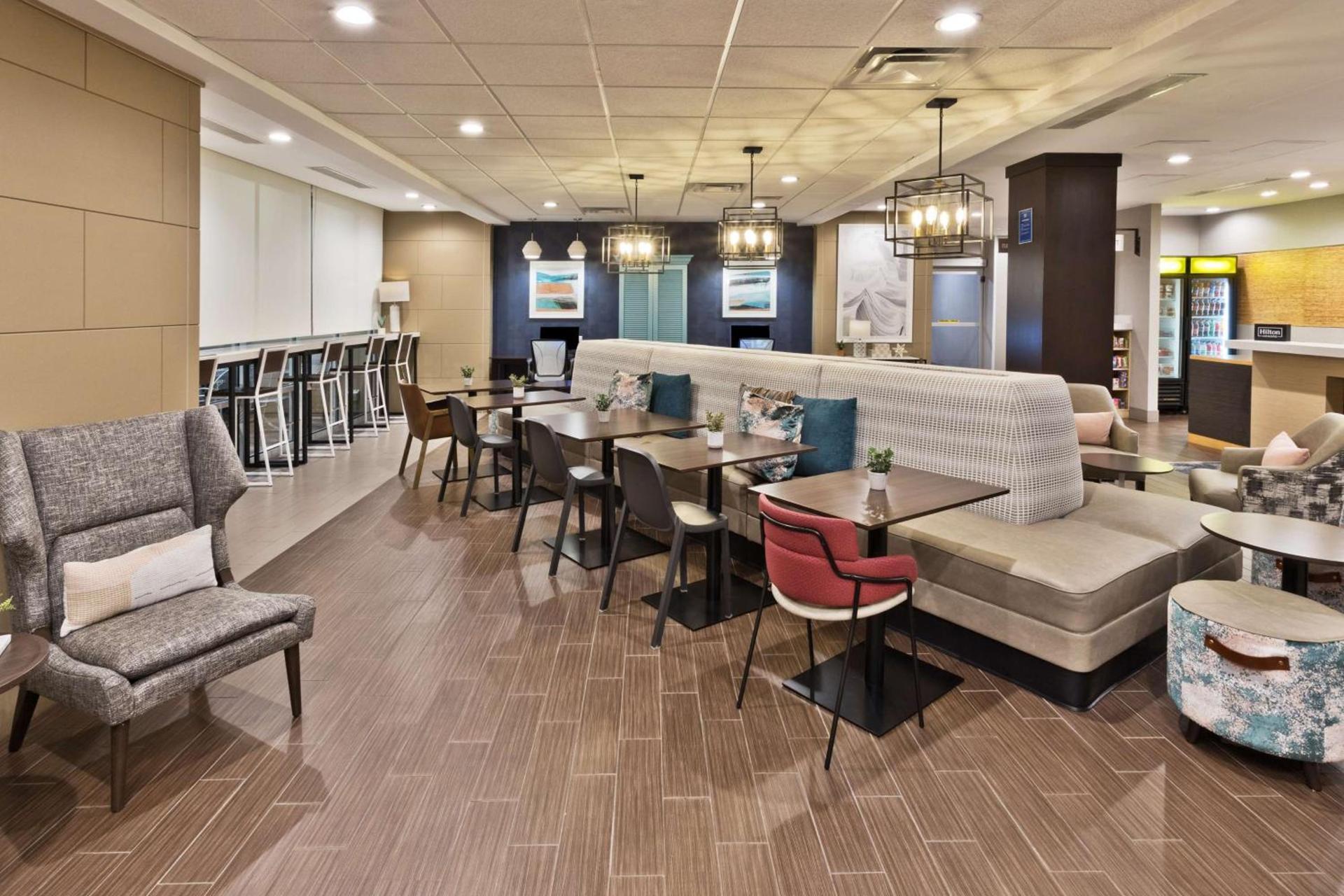 Home2 Suites by Hilton Columbus photo 5
