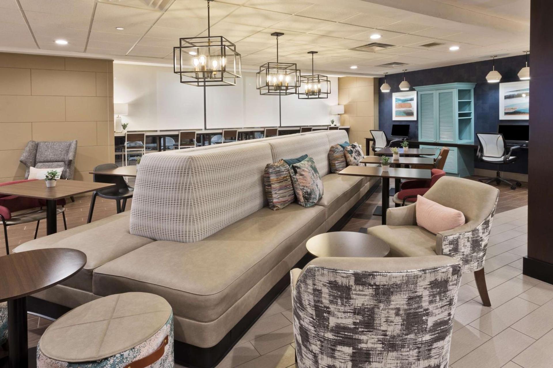 Home2 Suites by Hilton Columbus photo 7