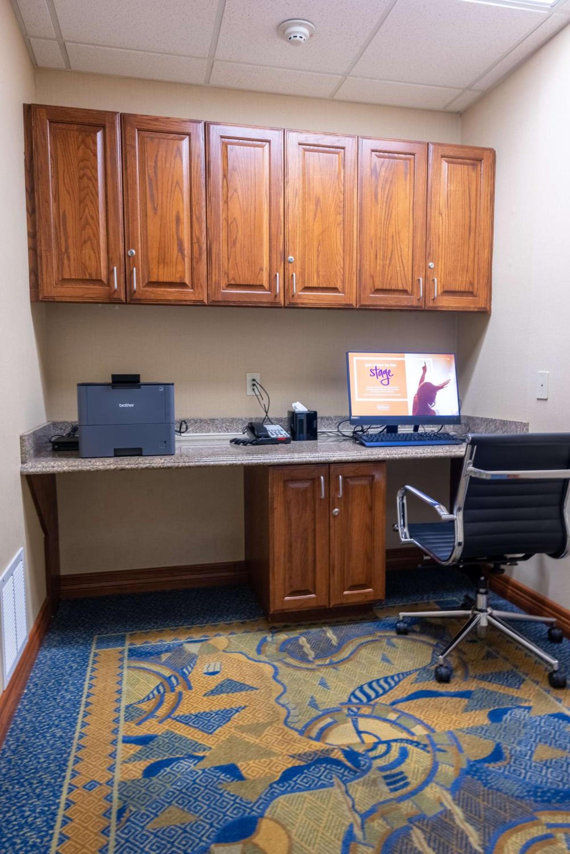 Hampton Inn Alice photo 50