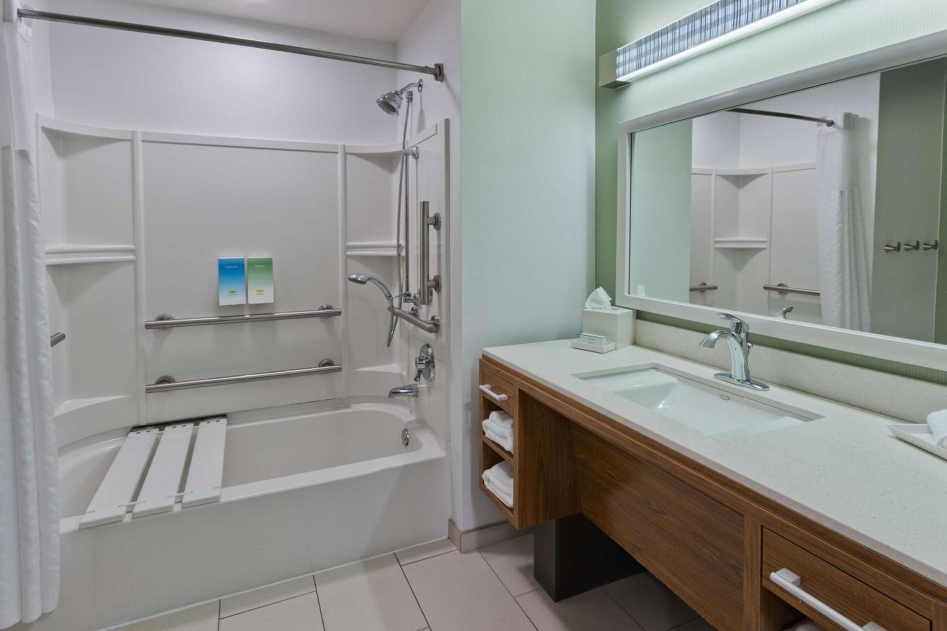 Home2 Suites by Hilton Columbus photo 16