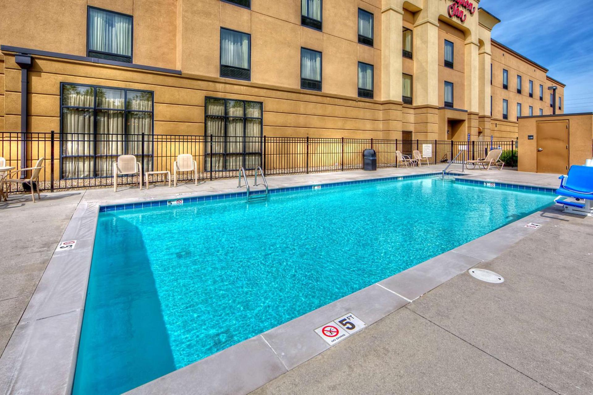 Hampton Inn Crossville photo 6