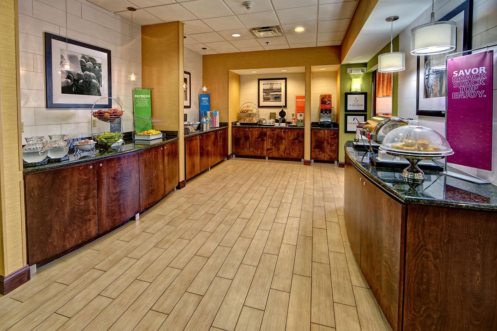 Hampton Inn Crossville photo 8