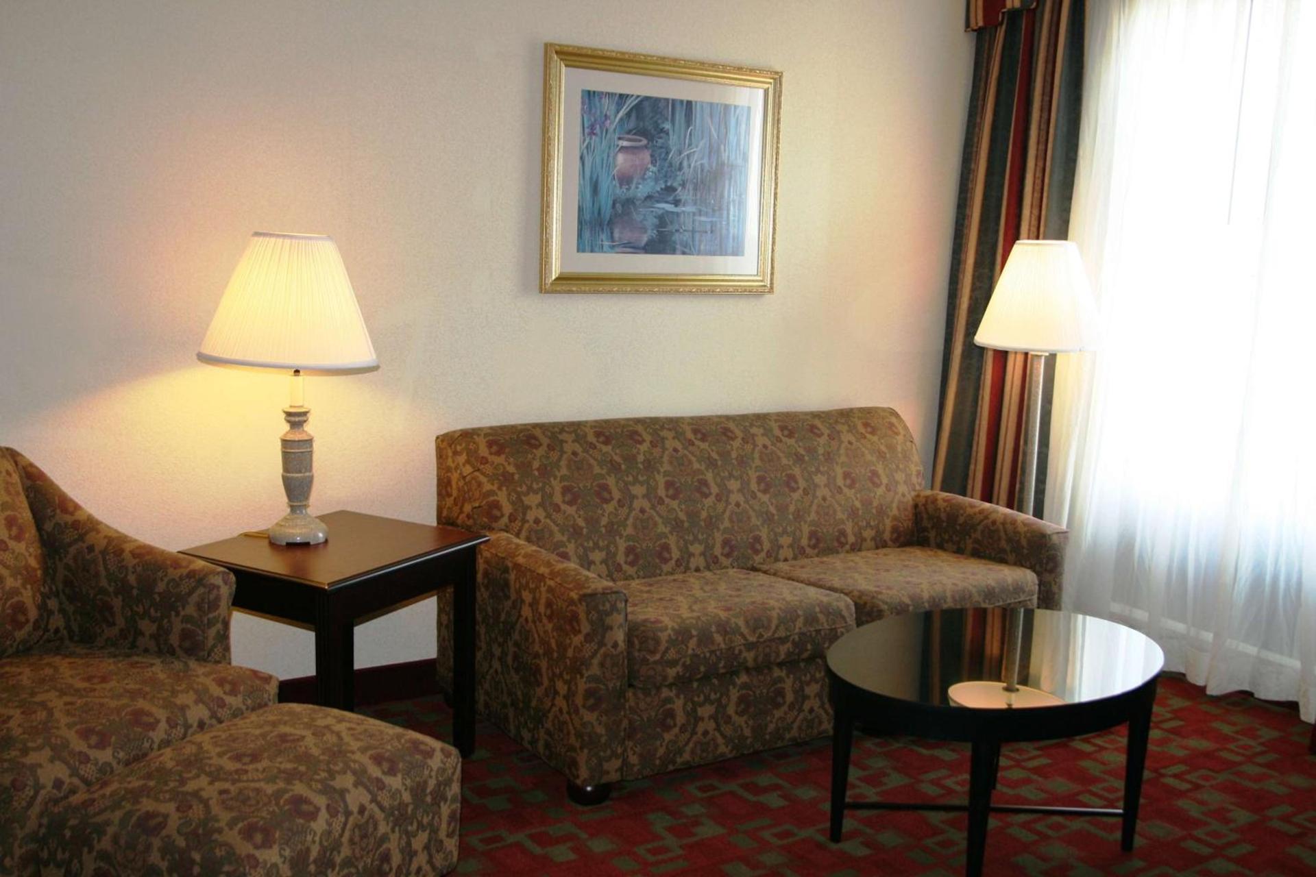 Hampton Inn Canton photo 20