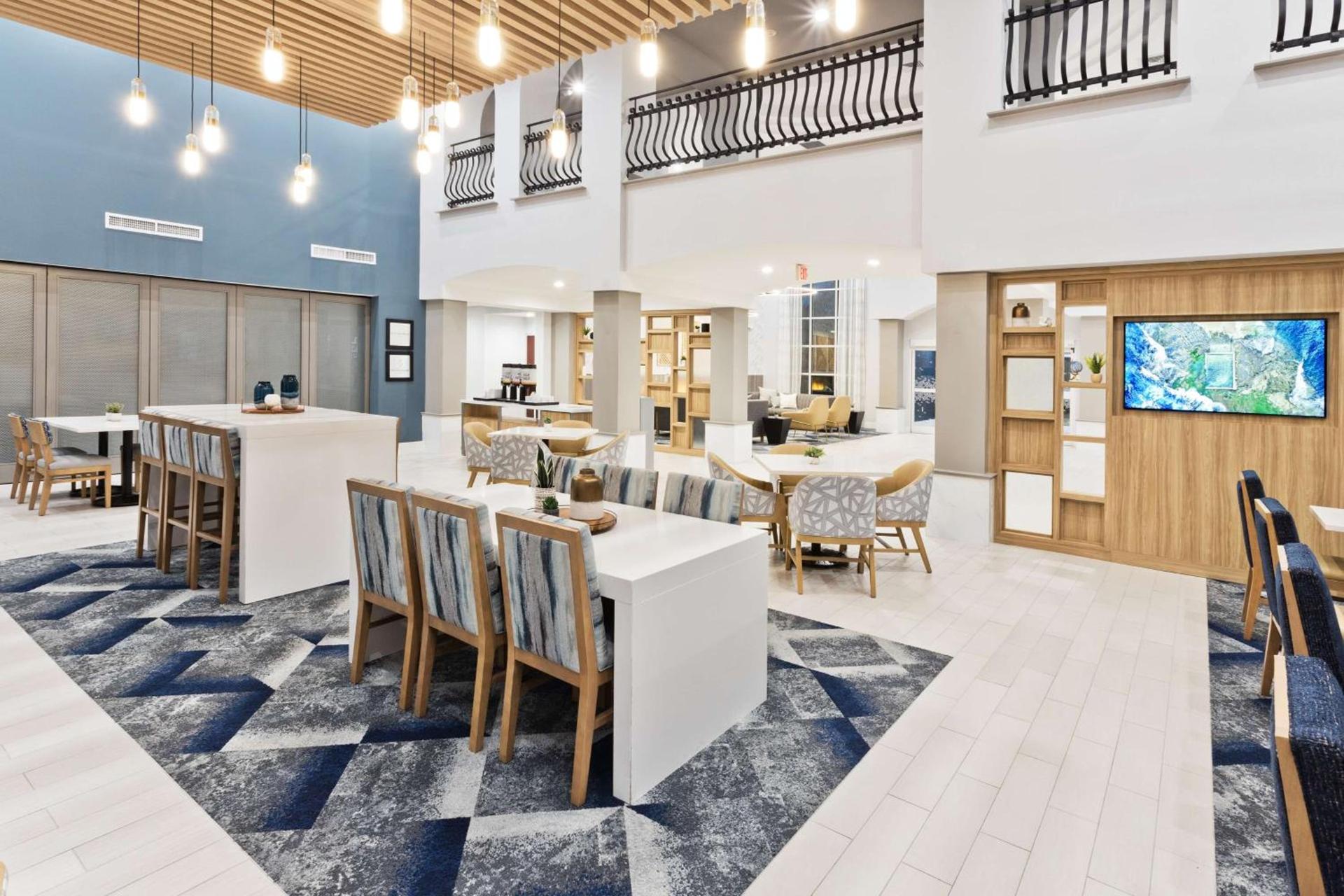 Hampton Inn & Suites Phenix City- Columbus Area photo 13