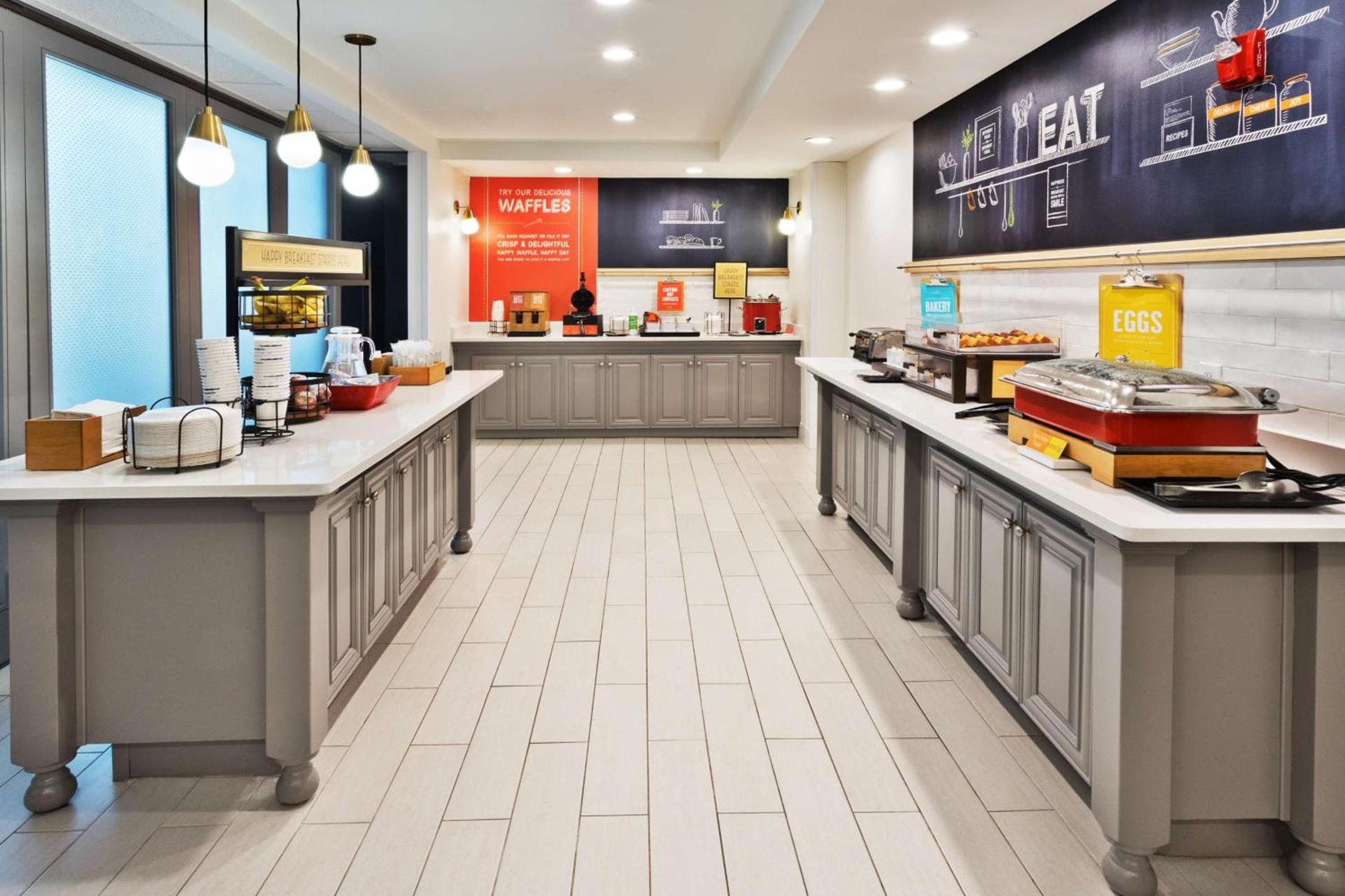 Hampton Inn & Suites Phenix City- Columbus Area photo 15